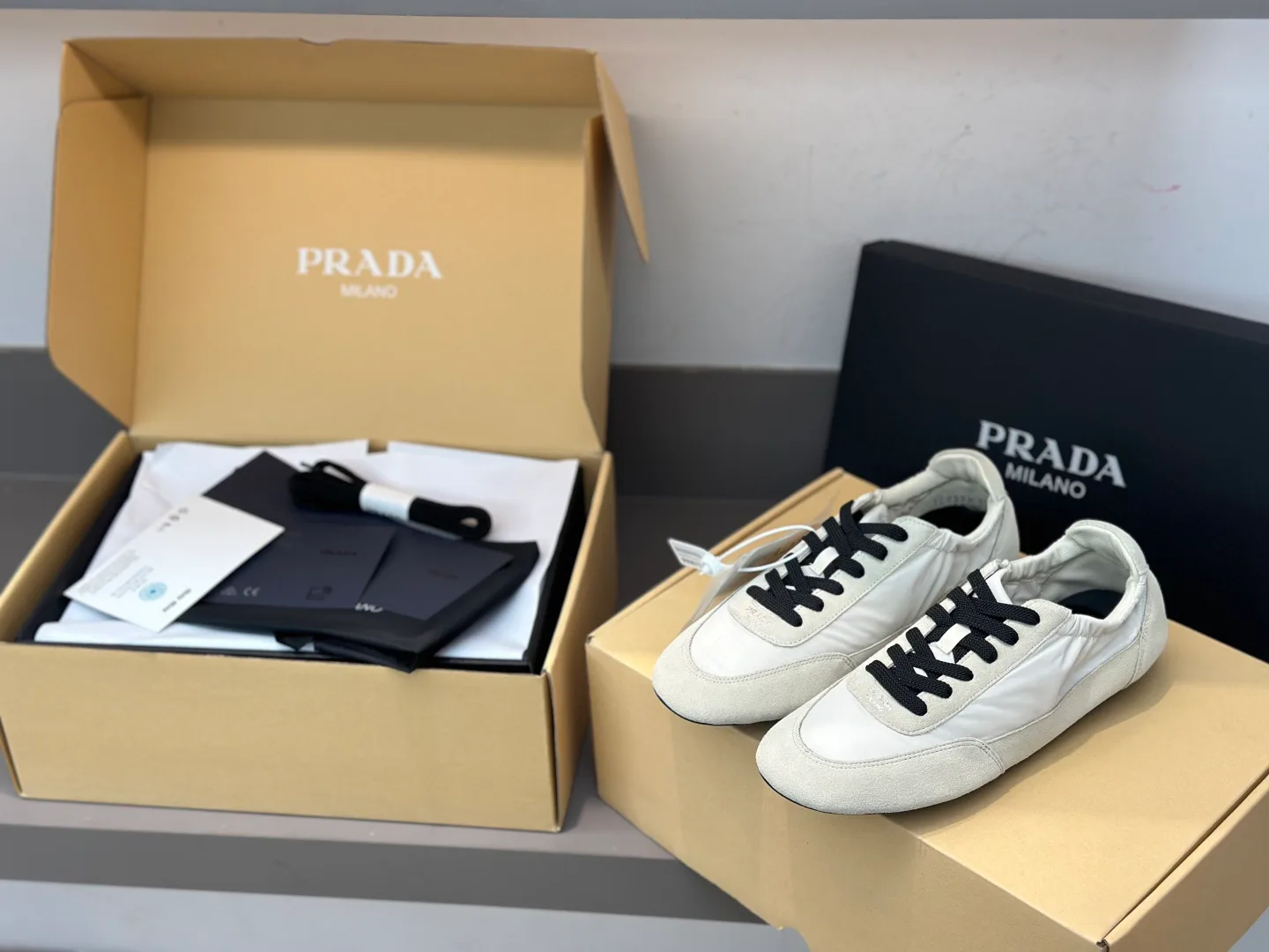 Кроссовки Женские Prada 11152983