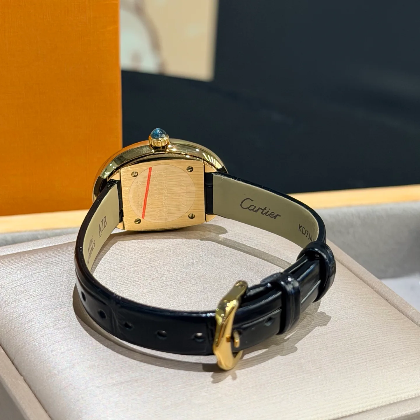 Часы Женские Cartier 18362061