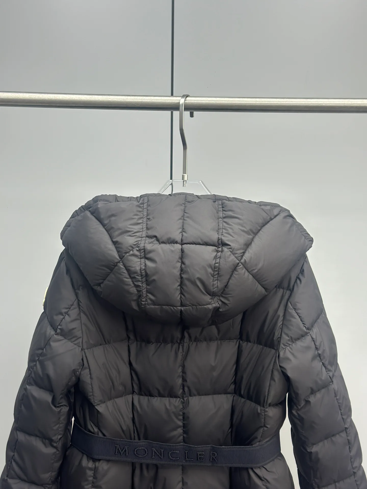 Куртки И Пуховики Женские Moncler 18609655