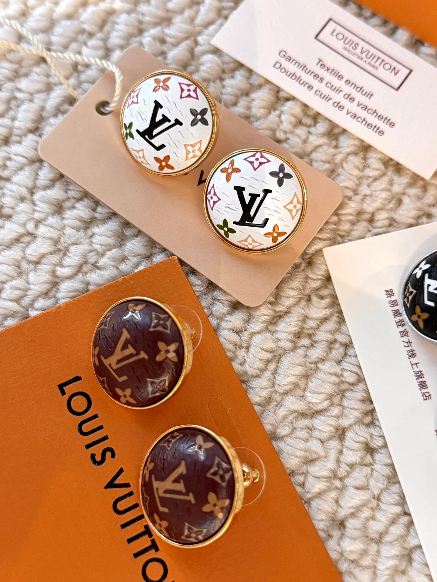 Бижутерия Louis Vuitton 11684827