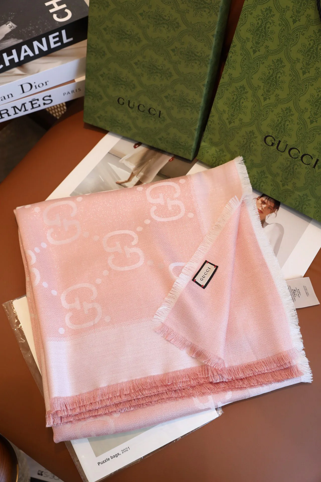 Шарфы Gucci 13478486