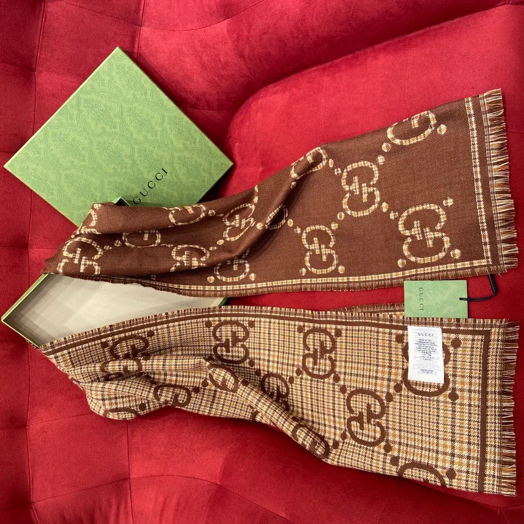Шарфы Gucci 832132
