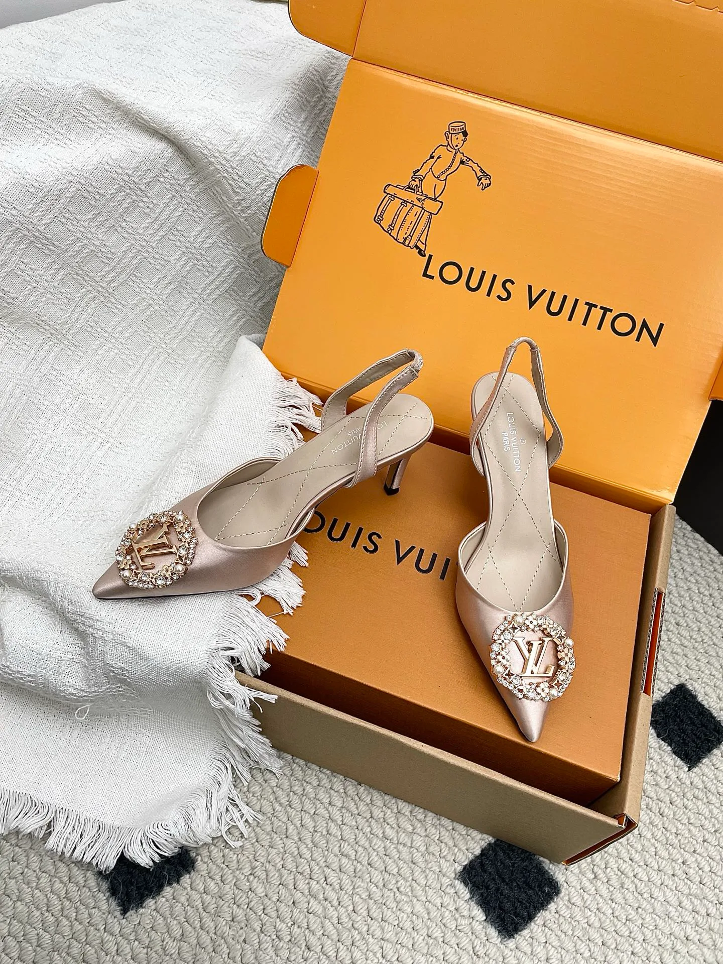 Туфли Женские Louis Vuitton 11194372