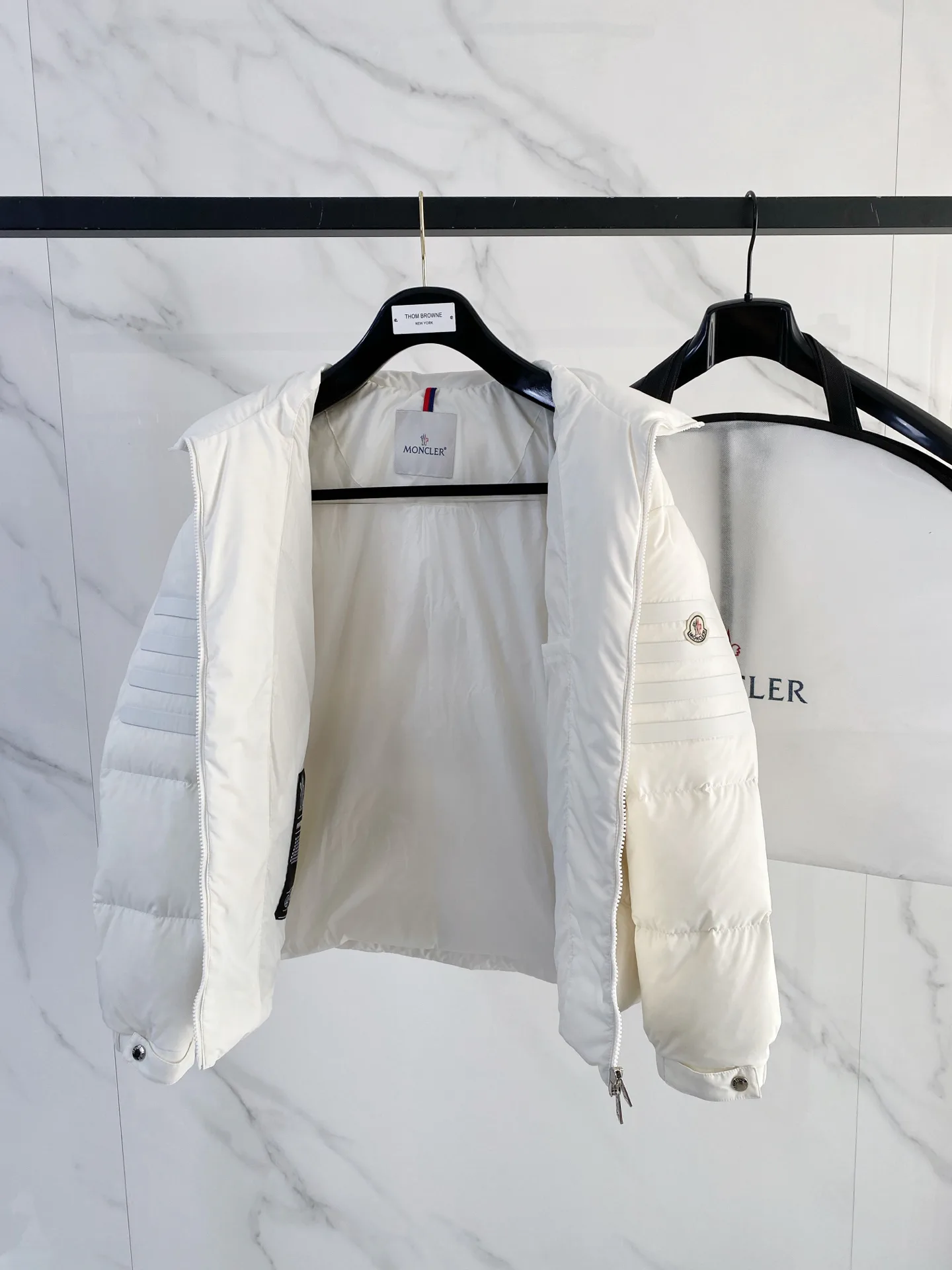 Куртки И Пуховики Мужские Moncler 1785979
