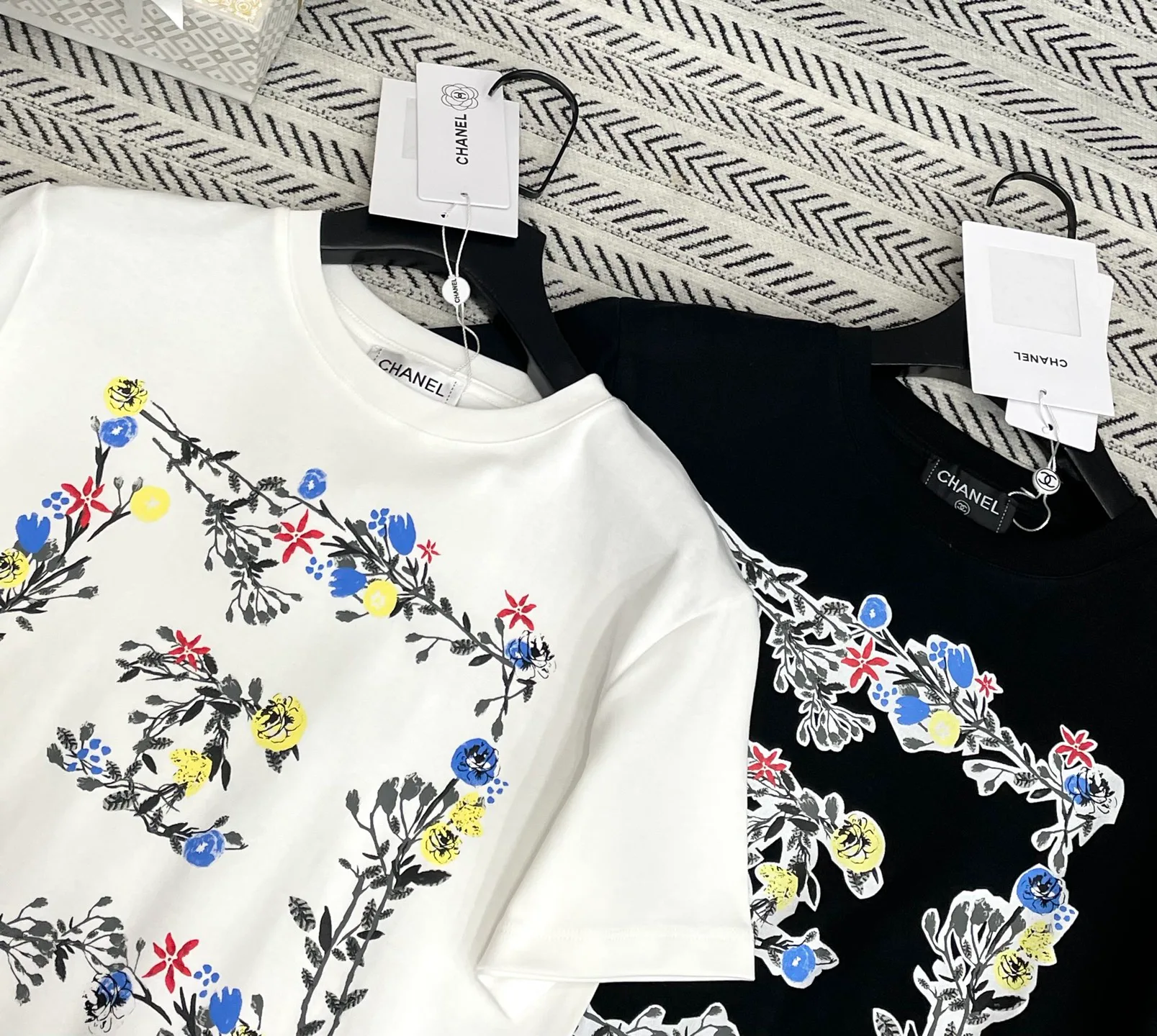 Футболки Женские Chanel 5906048