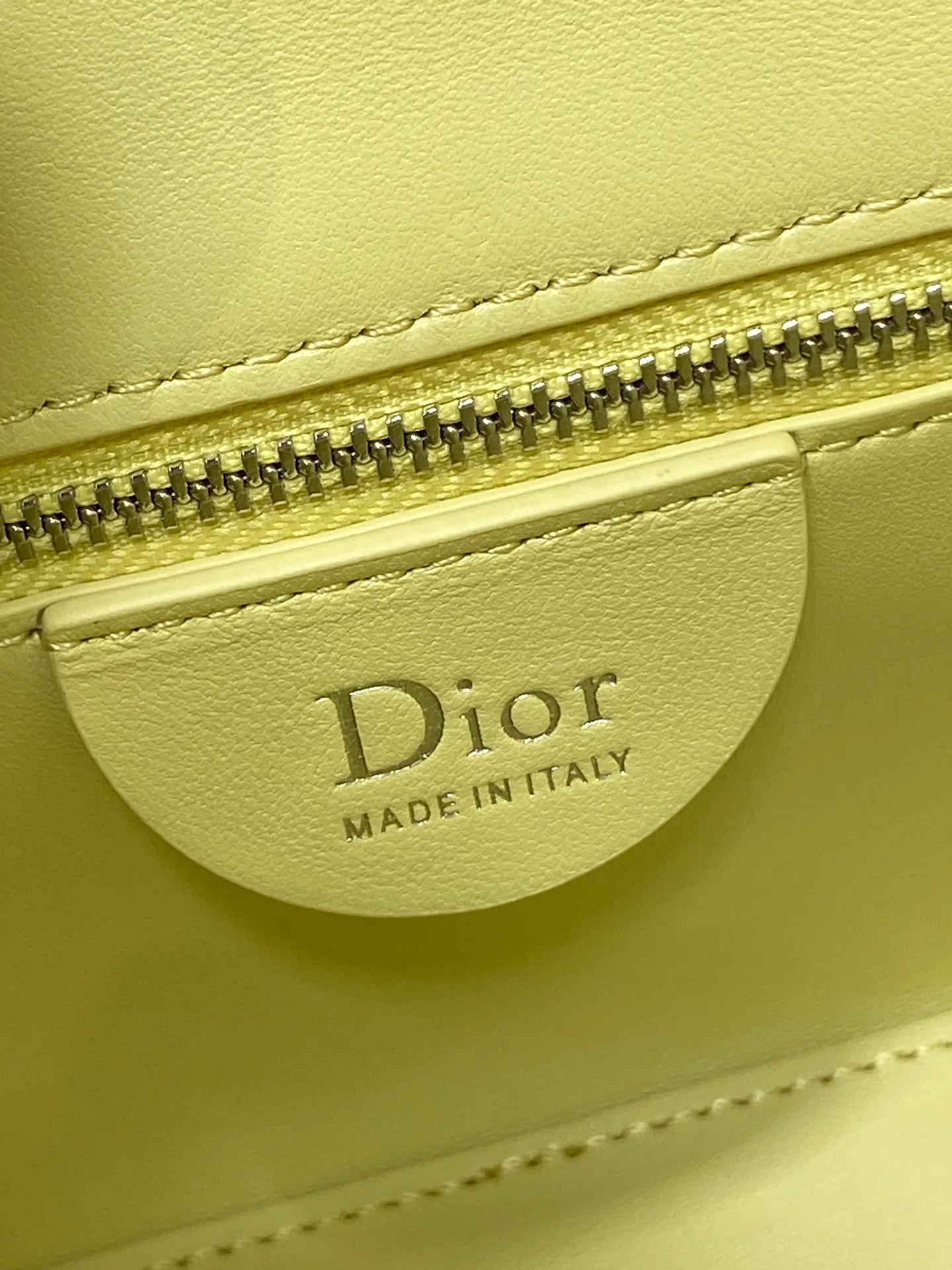 Классические Сумки Женские Christian Dior 18242115