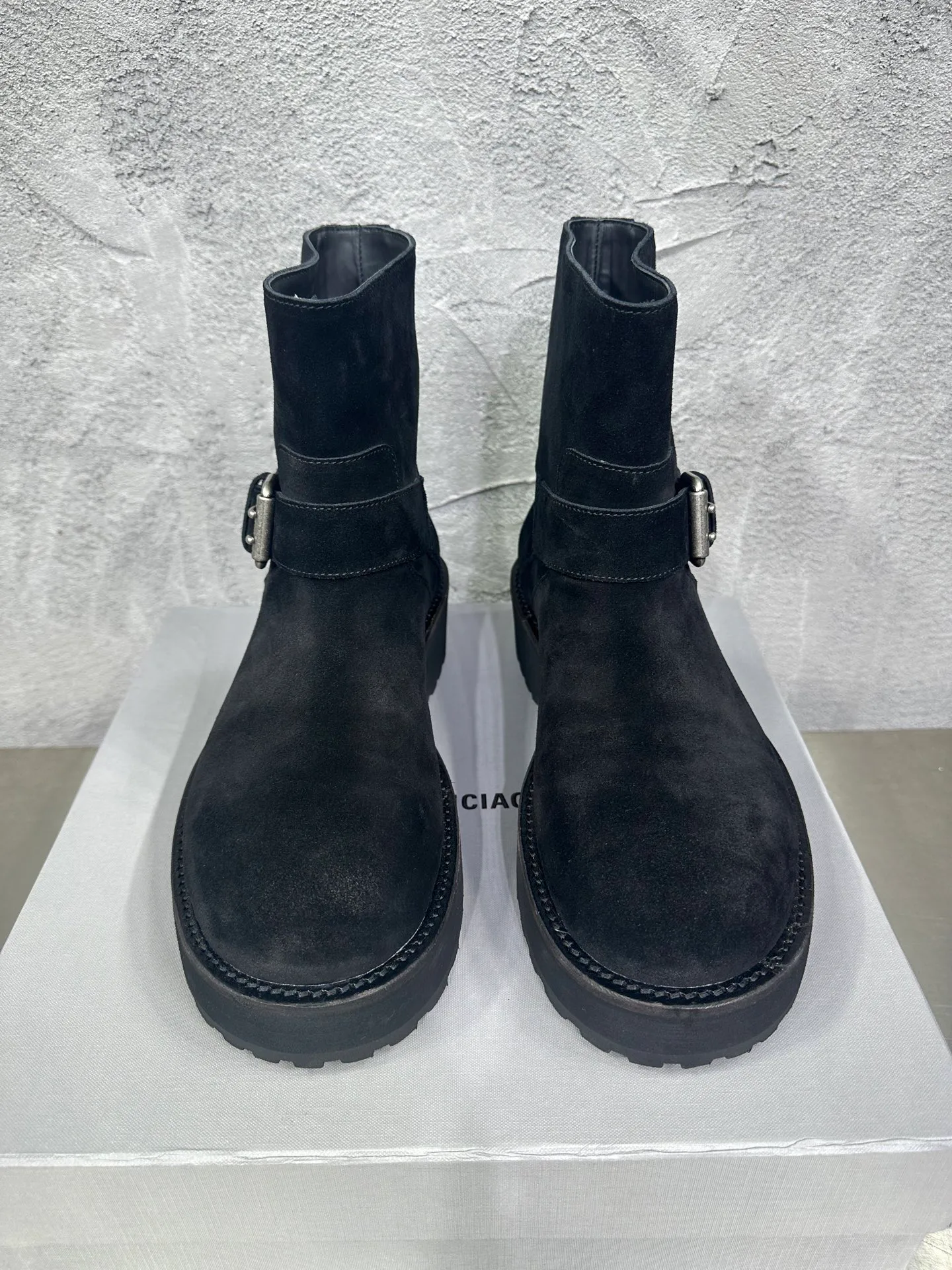Ботинки Мужские Balenciaga 19688074