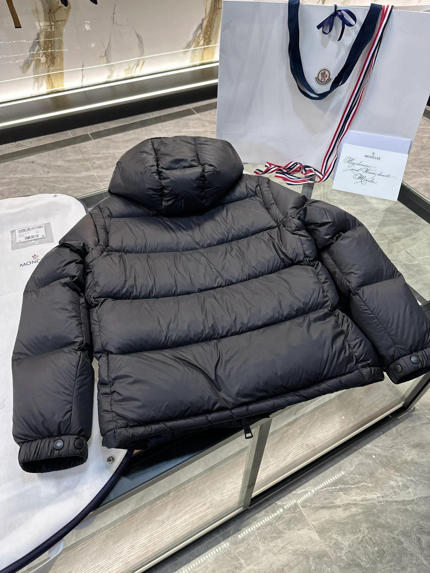 Куртки И Пуховики Женские Moncler 19185557