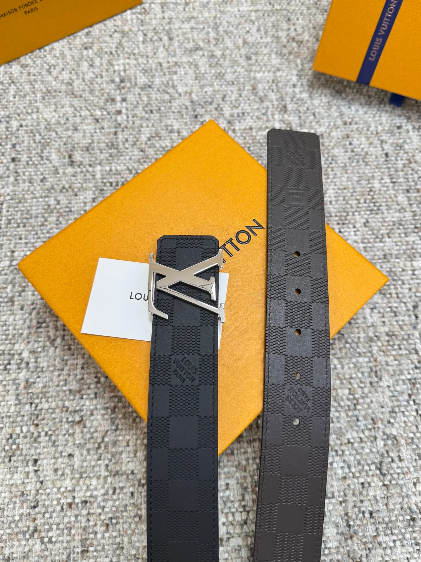 Ремни Louis Vuitton 270457