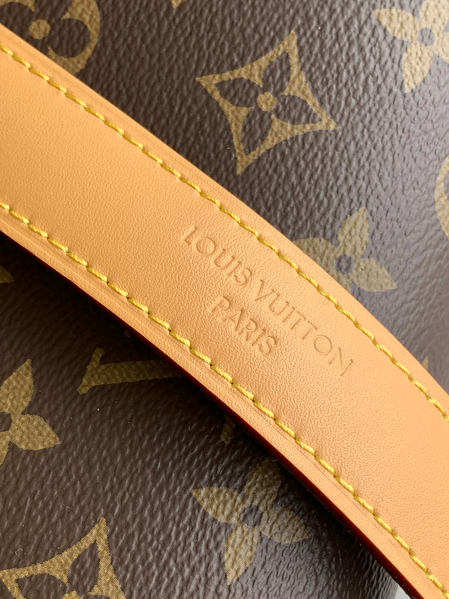 Классические Сумки Женские Louis Vuitton 17802972