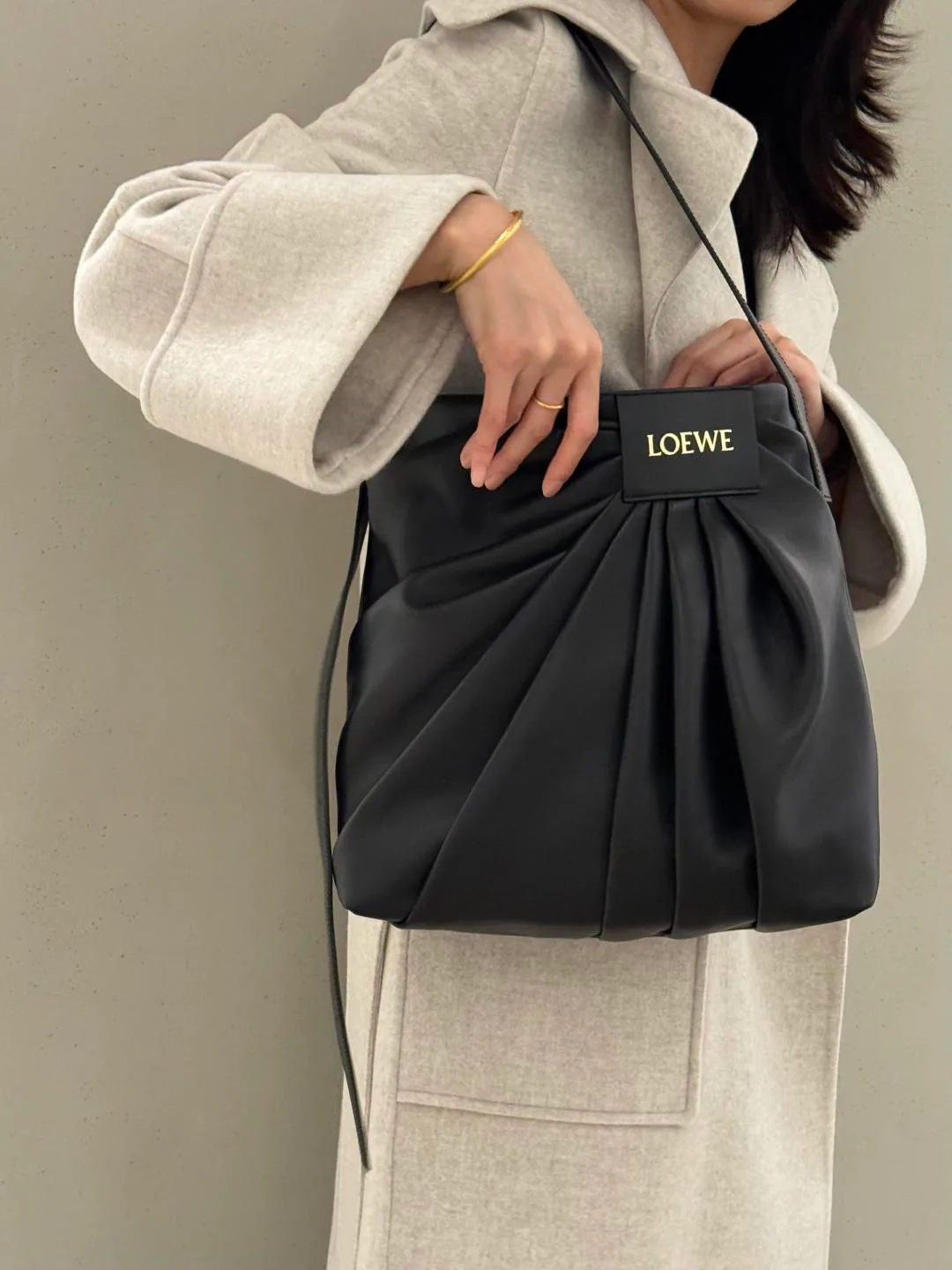 Классические Сумки Женские Loewe 2633261