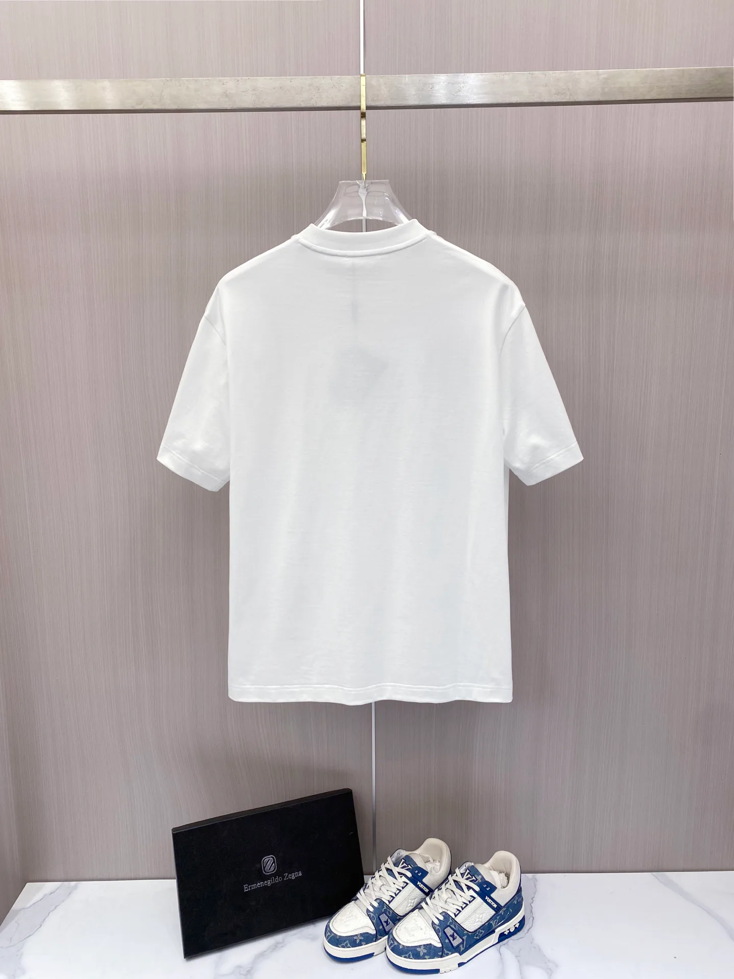 Футболки Женские Prada 11528573