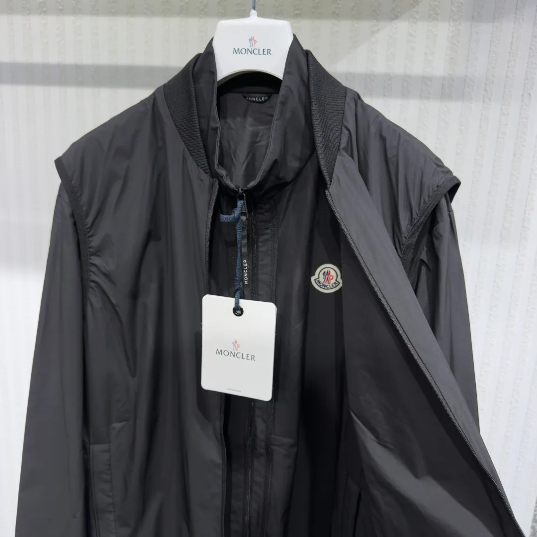 Куртки И Пуховики Мужские Moncler 17577645