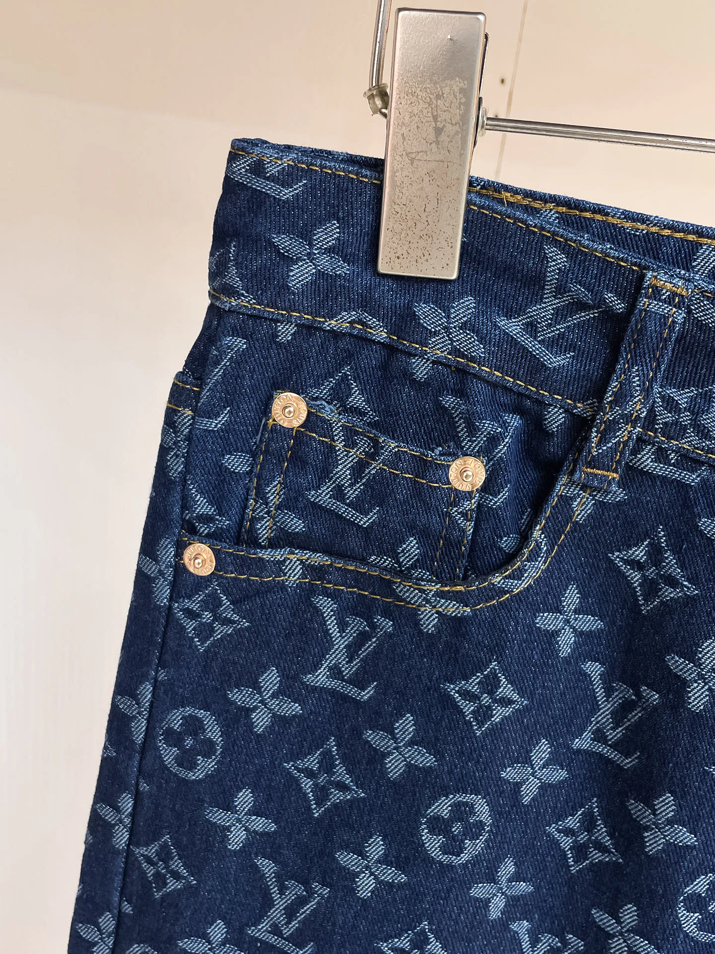 Джинсы Мужские Louis Vuitton 18345639