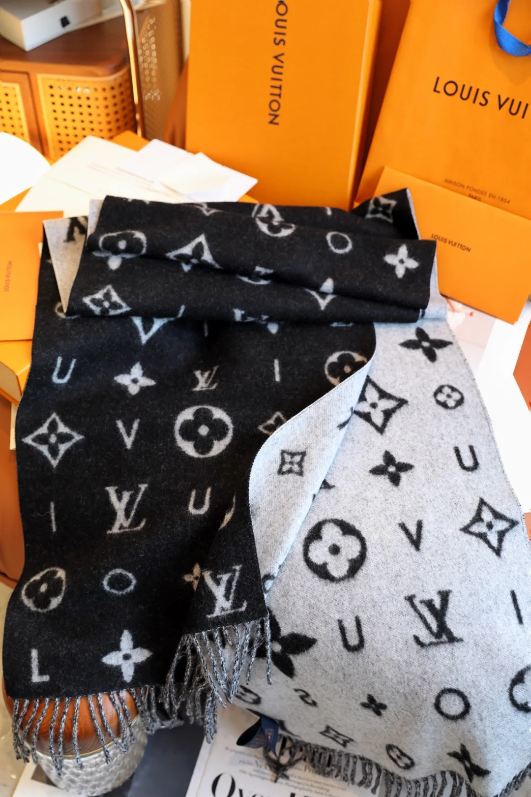 Шарфы Burberry 1313439