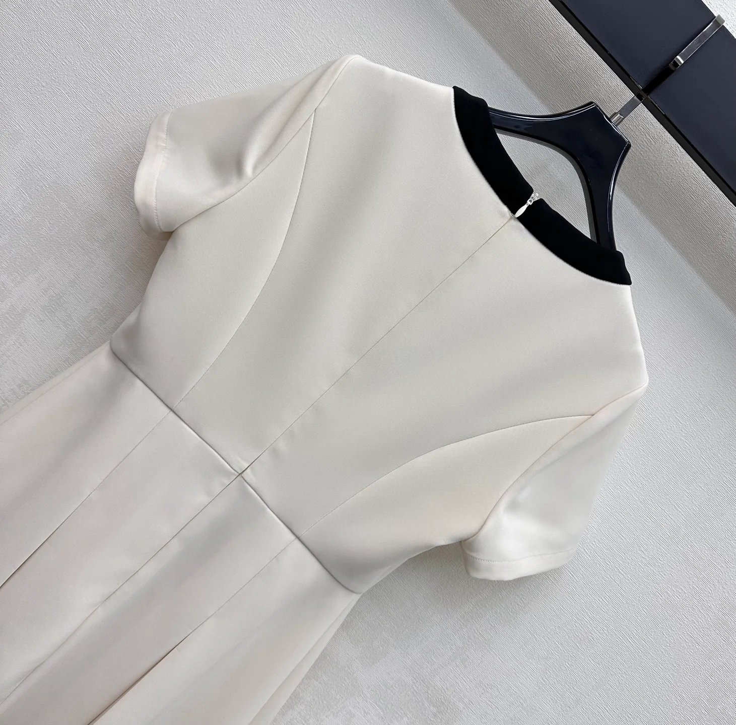 Платья Женские Gucci 13467743