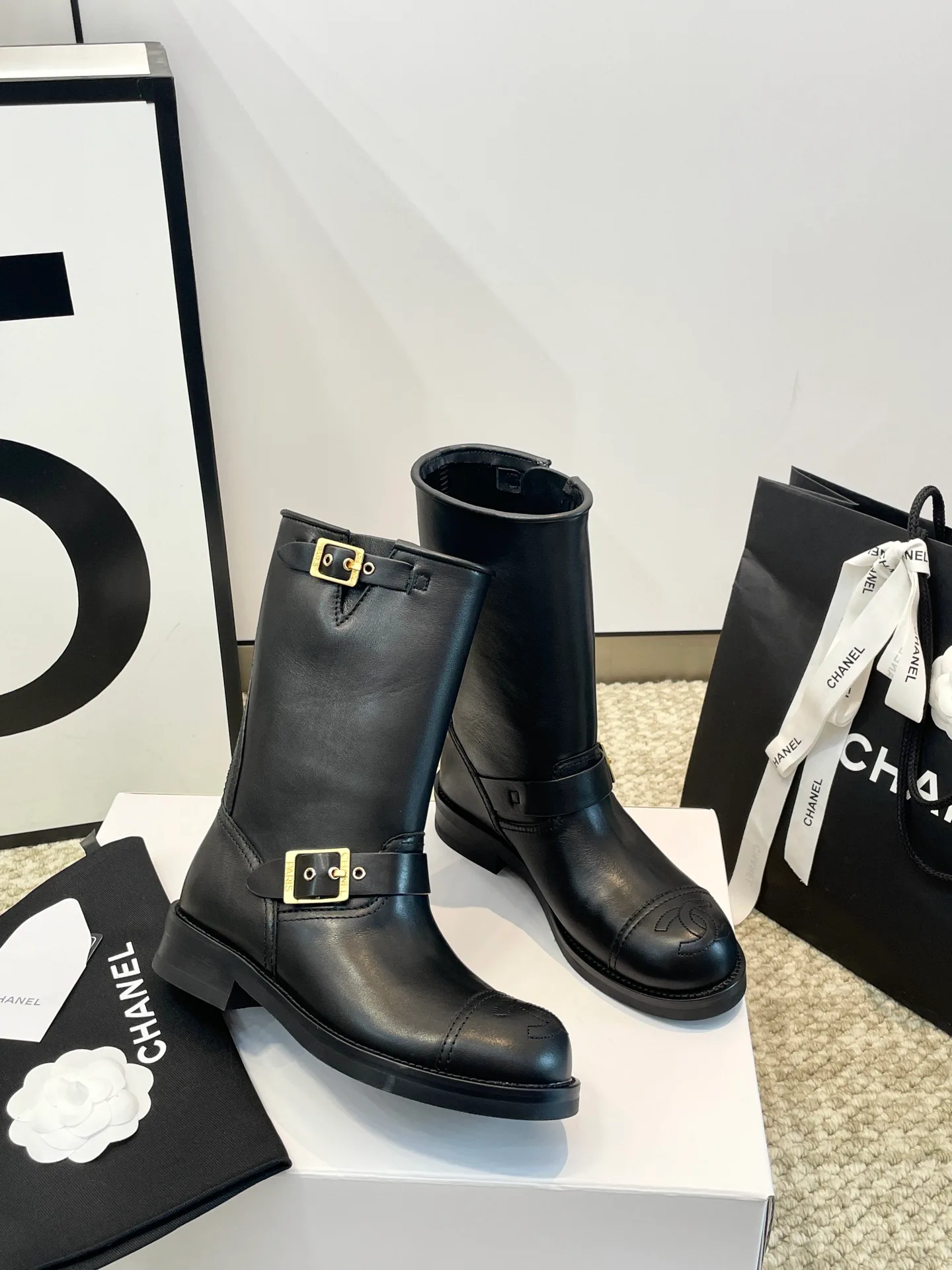 Сапоги Женские Chanel 18554403