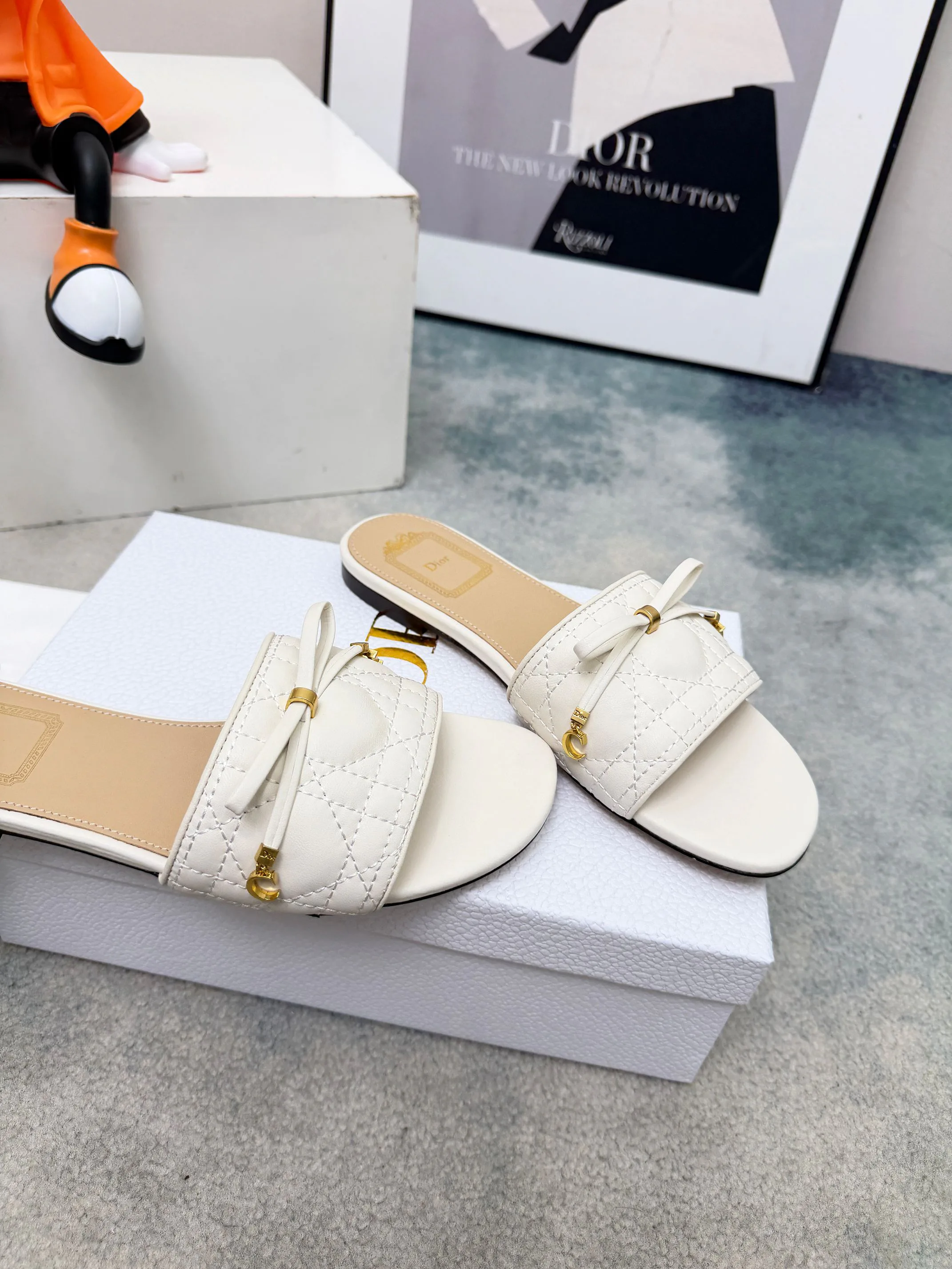 Шлепанцы Женские Christian Dior 11650985