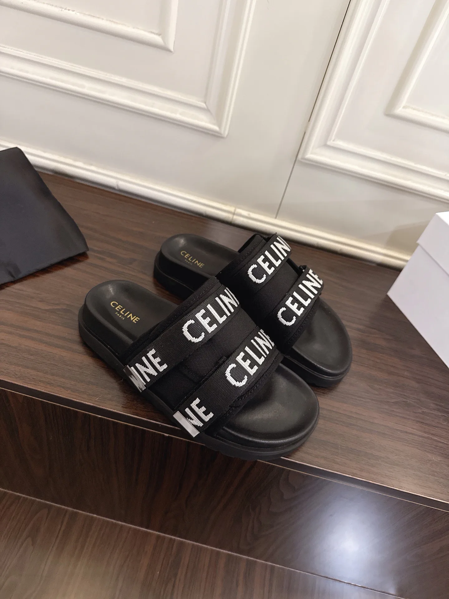 Сандалии Женские Celine 3120906