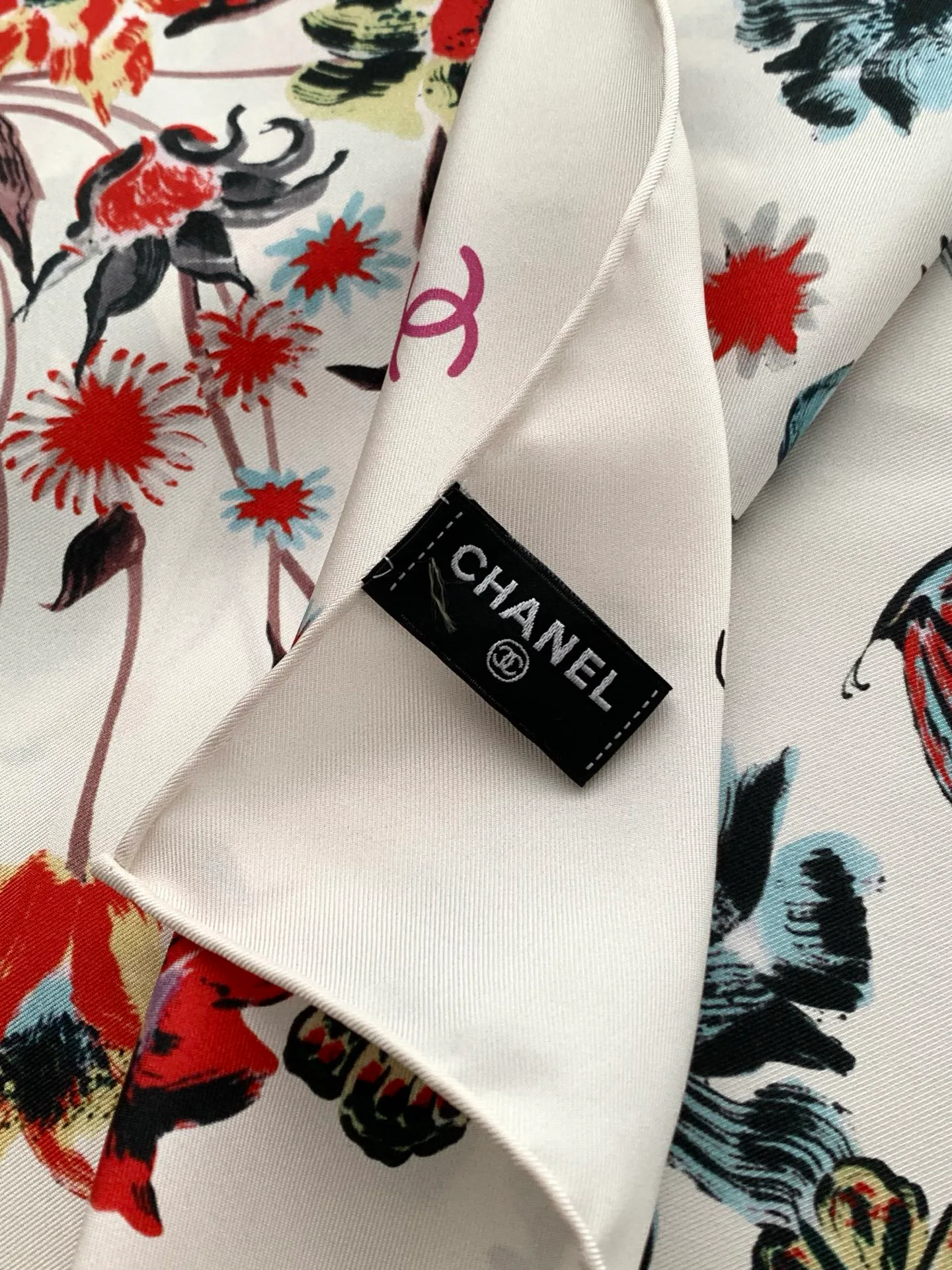 Платки Chanel 18675535