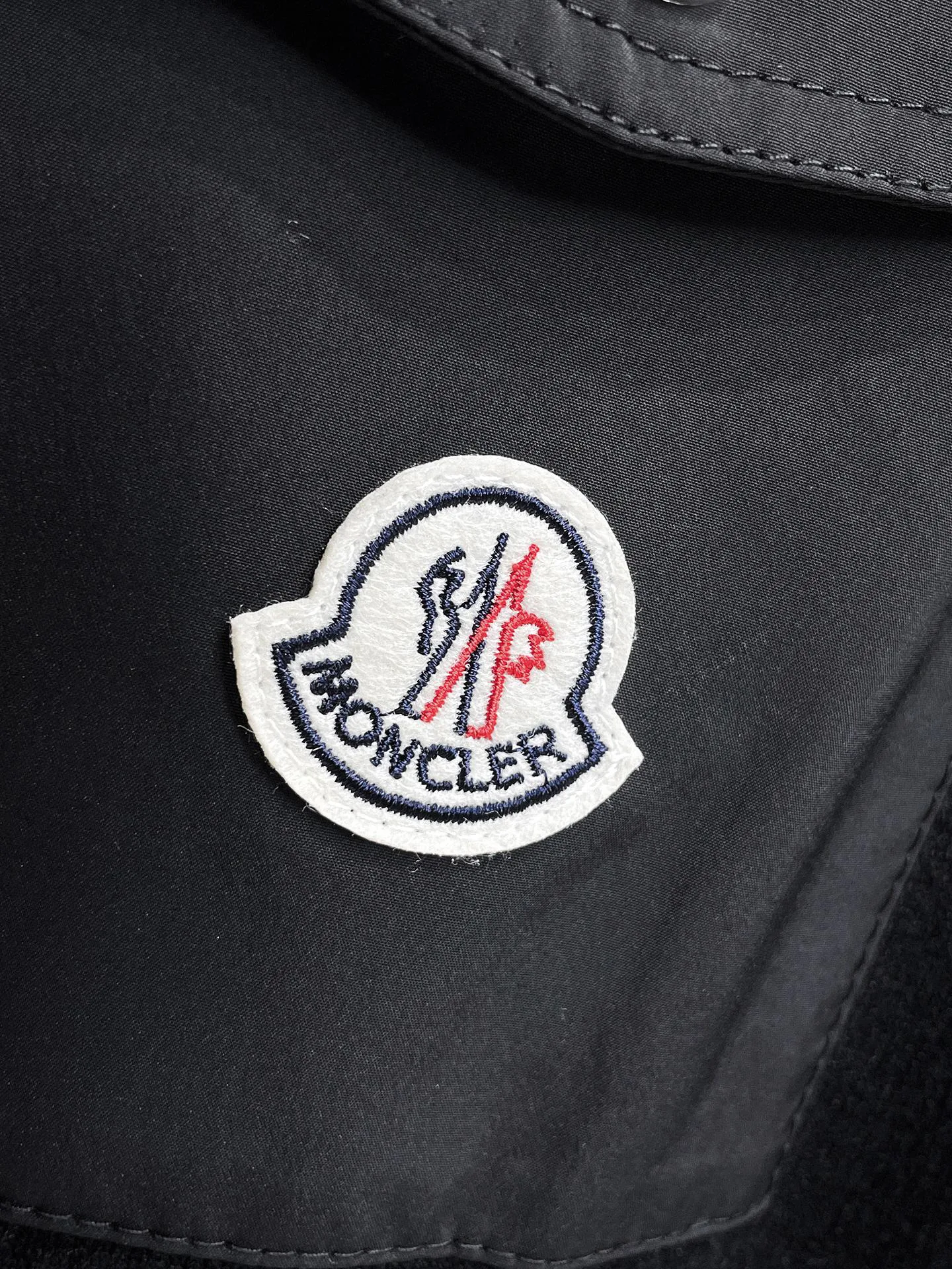 Джемперы И Свитеры Мужские Moncler 384063