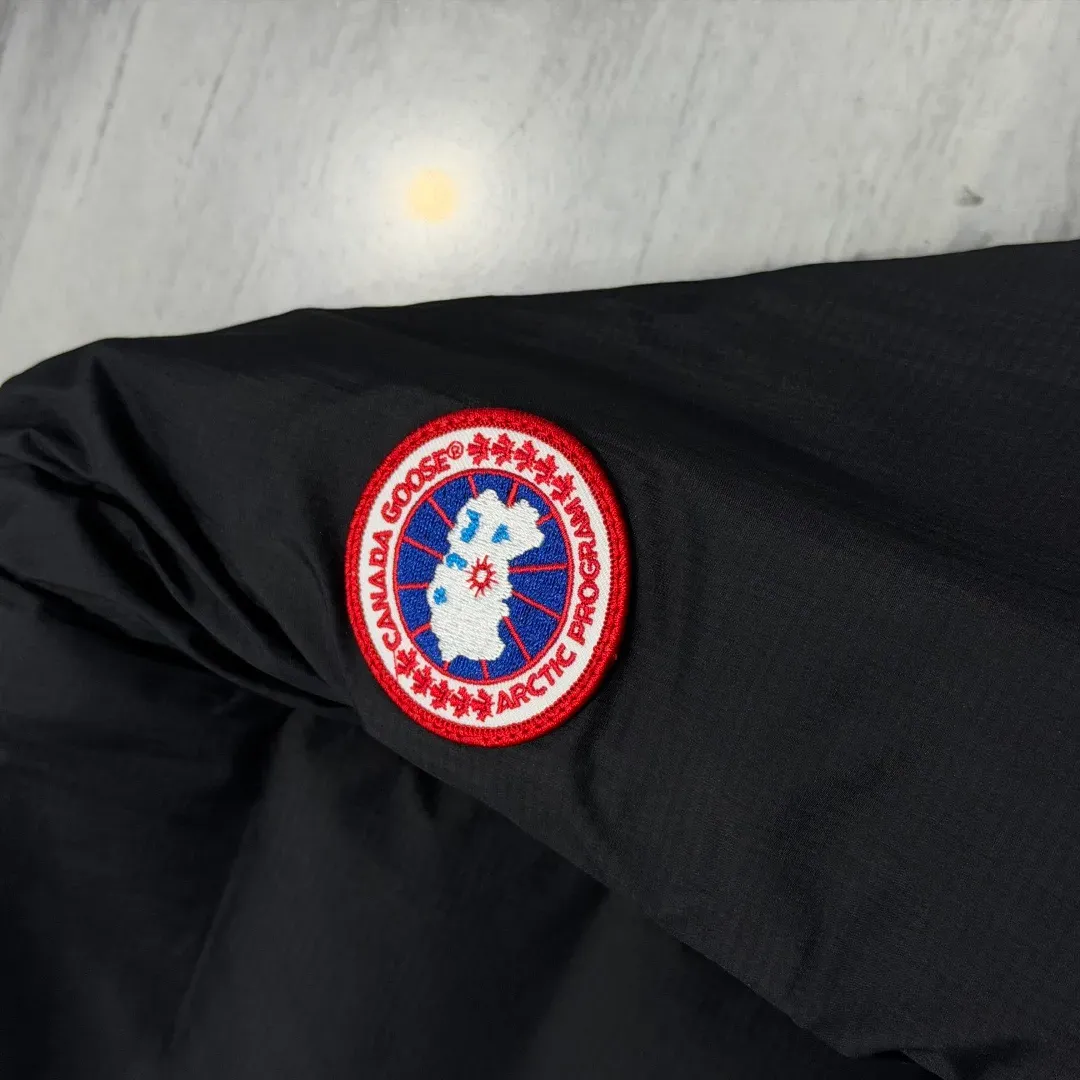 Куртки И Пуховики Мужские Canada Goose 512688