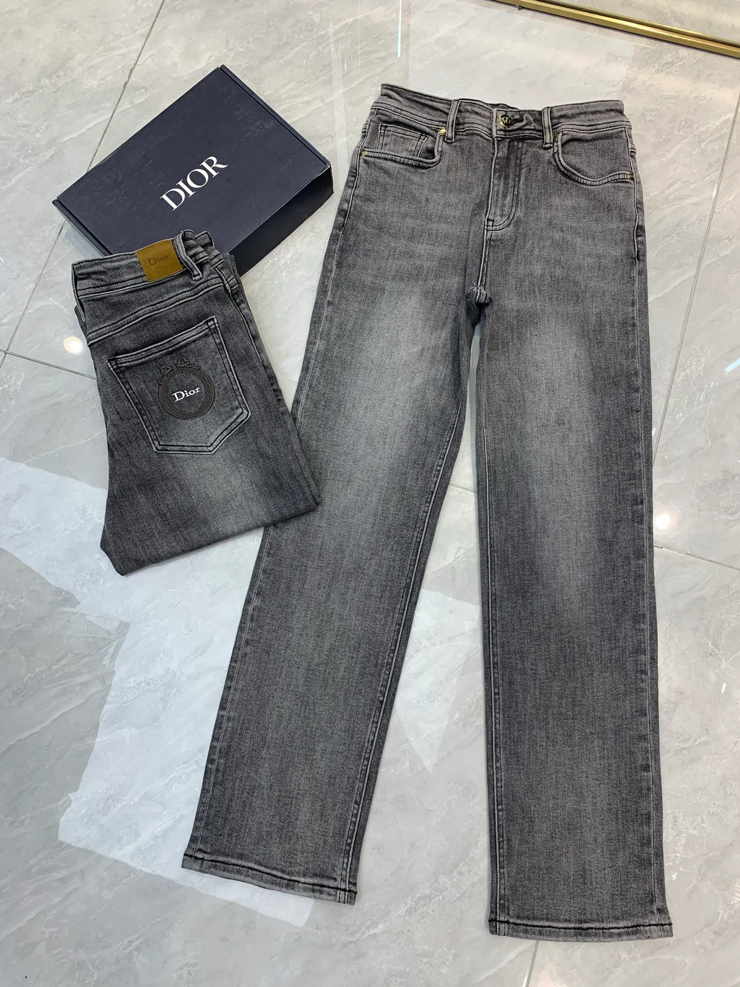 Джинсы Женские Christian Dior 13118979