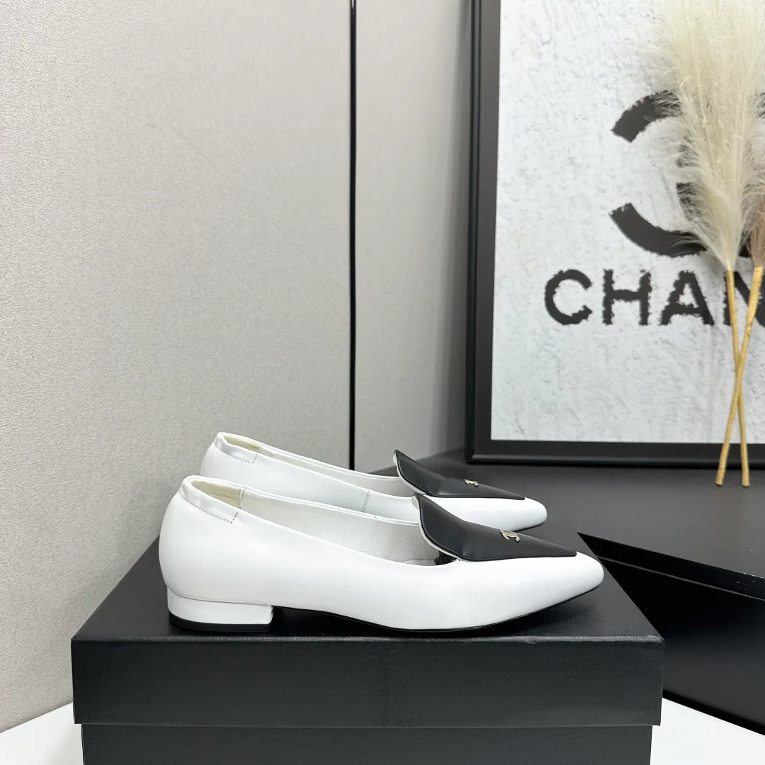 Туфли Женские Chanel 18083705