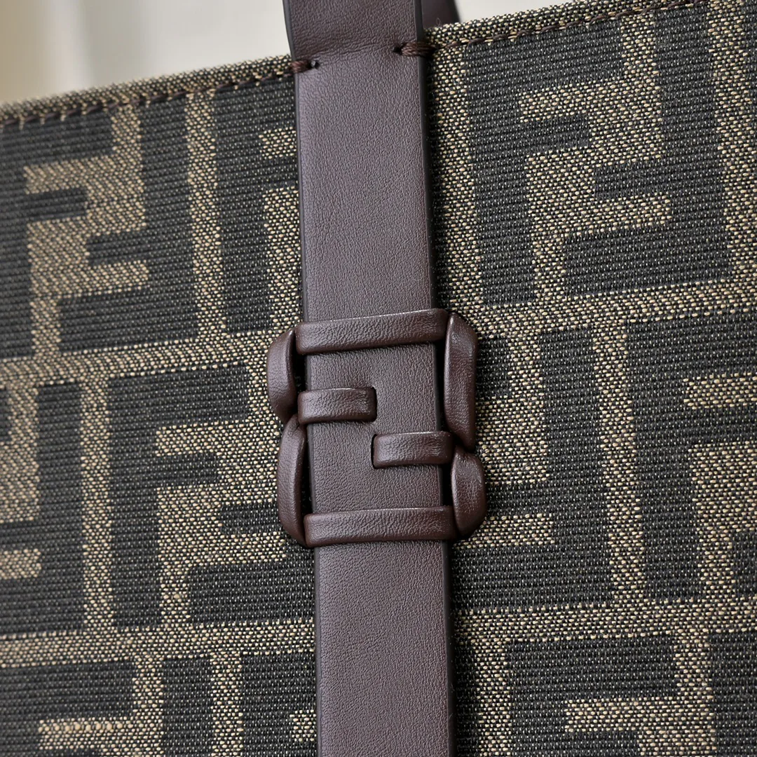 Сумки На Ремне Женские Fendi 513074