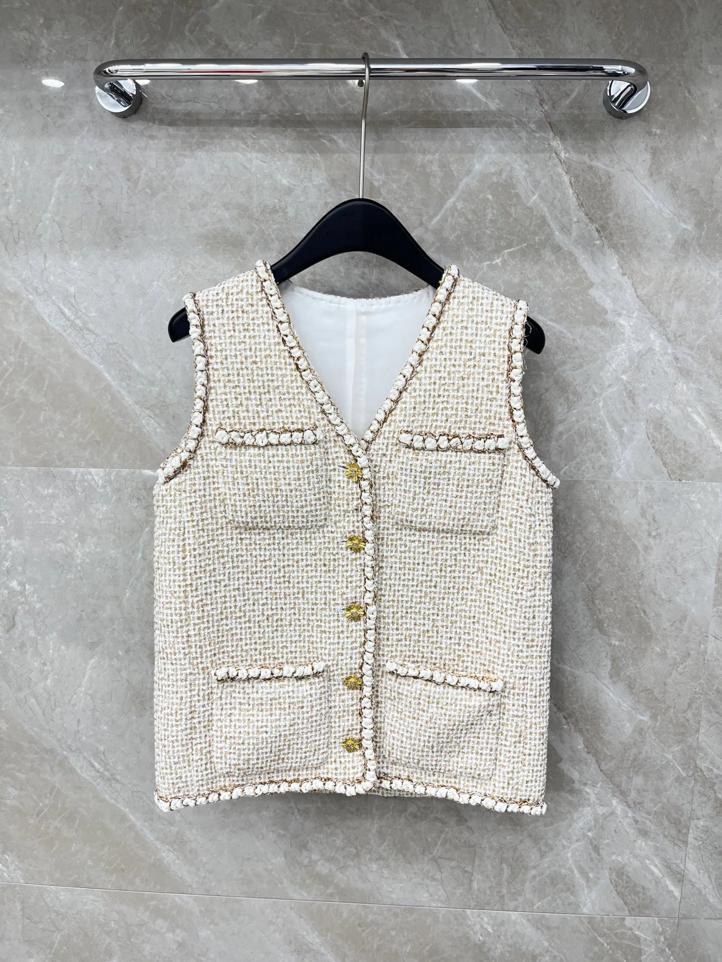 Жилеты Женские Chanel 1593888