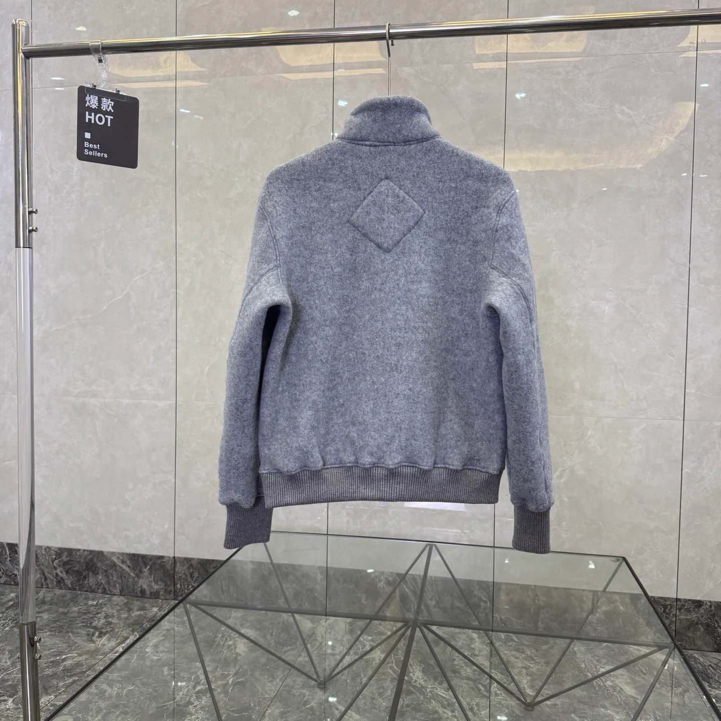 Куртки И Пуховики Женские Canada Goose 18722924
