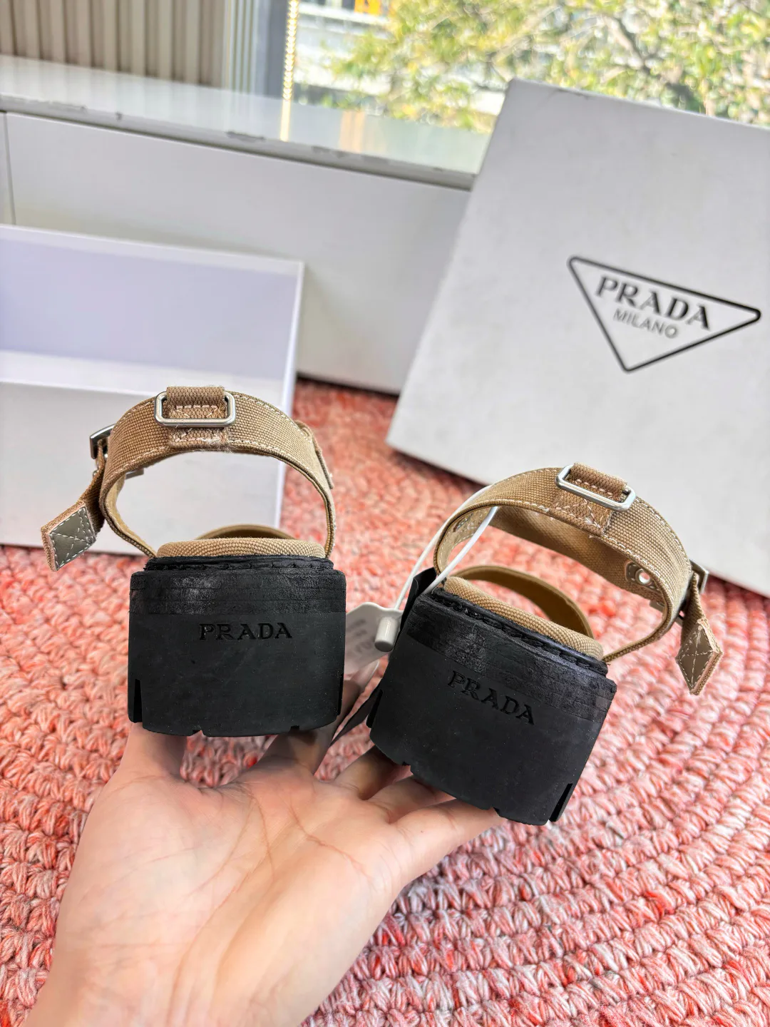 Сандалии Женские Prada 10446994