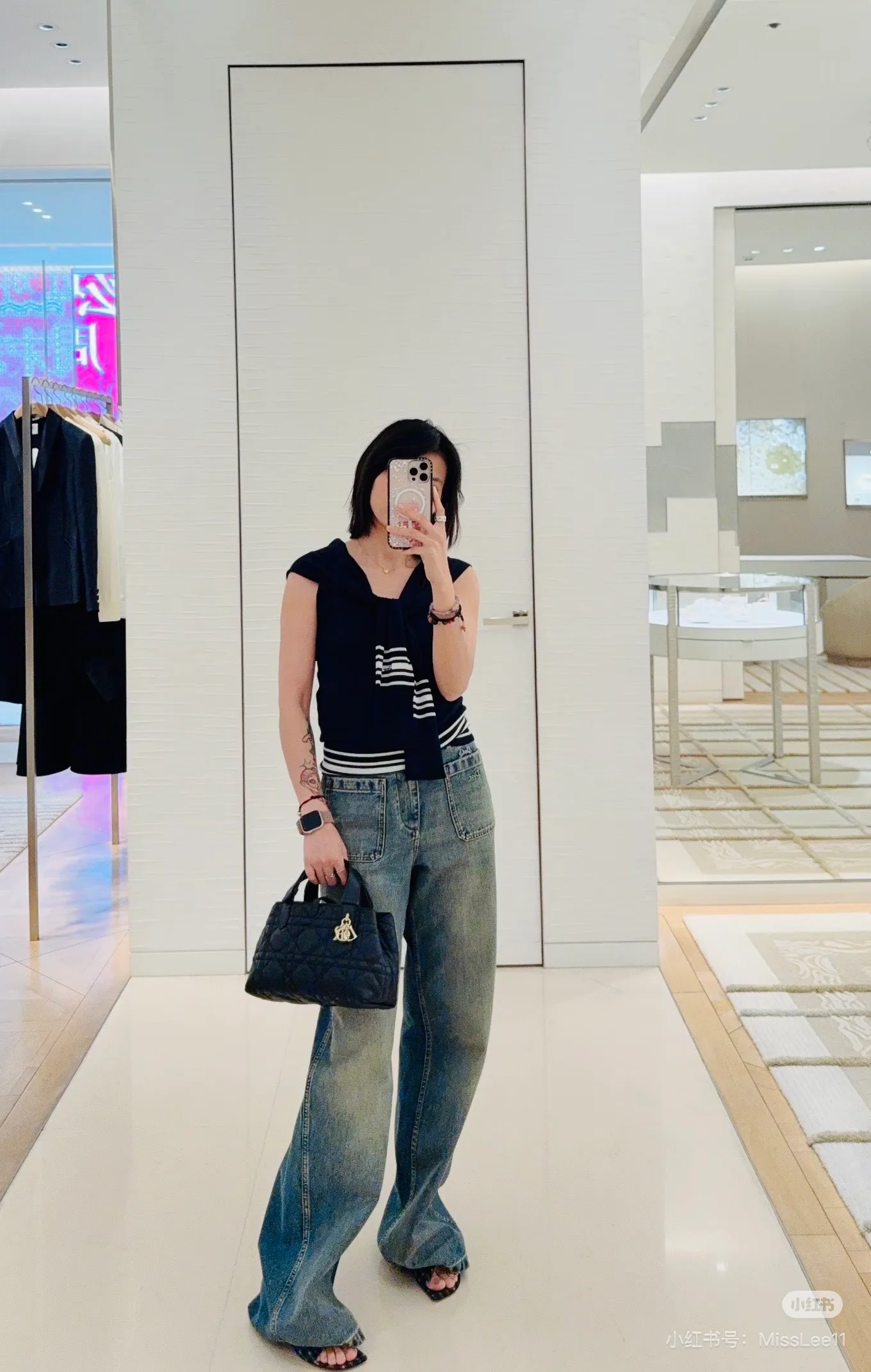 Жилеты Женские Christian Dior 11691584