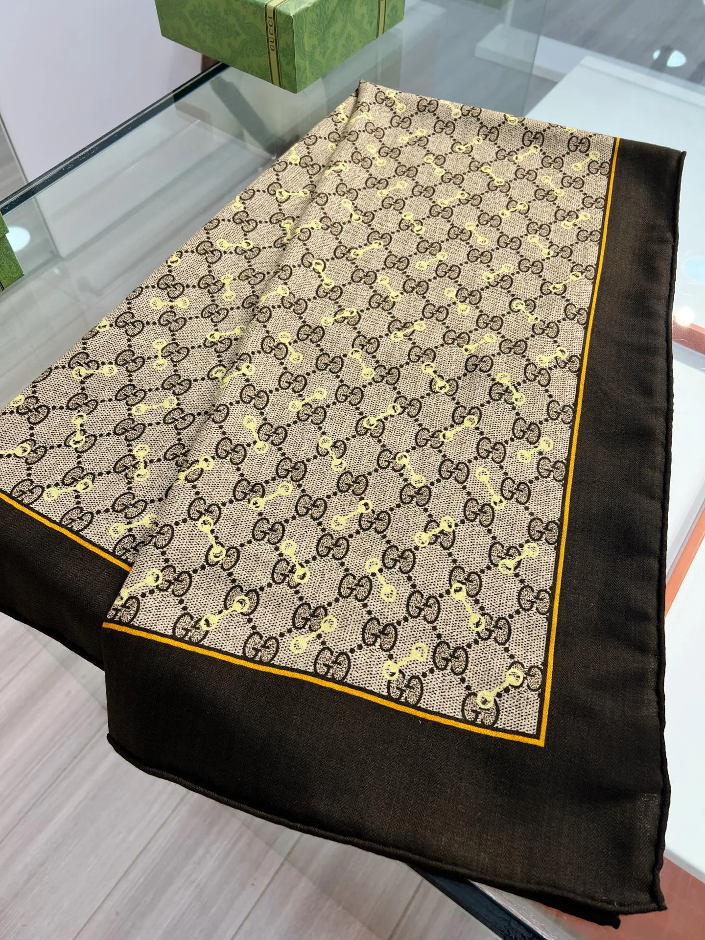 Шарфы Gucci 859974