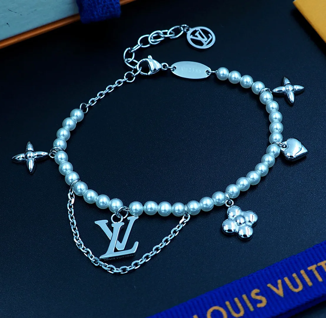 Бижутерия Louis Vuitton 11480722