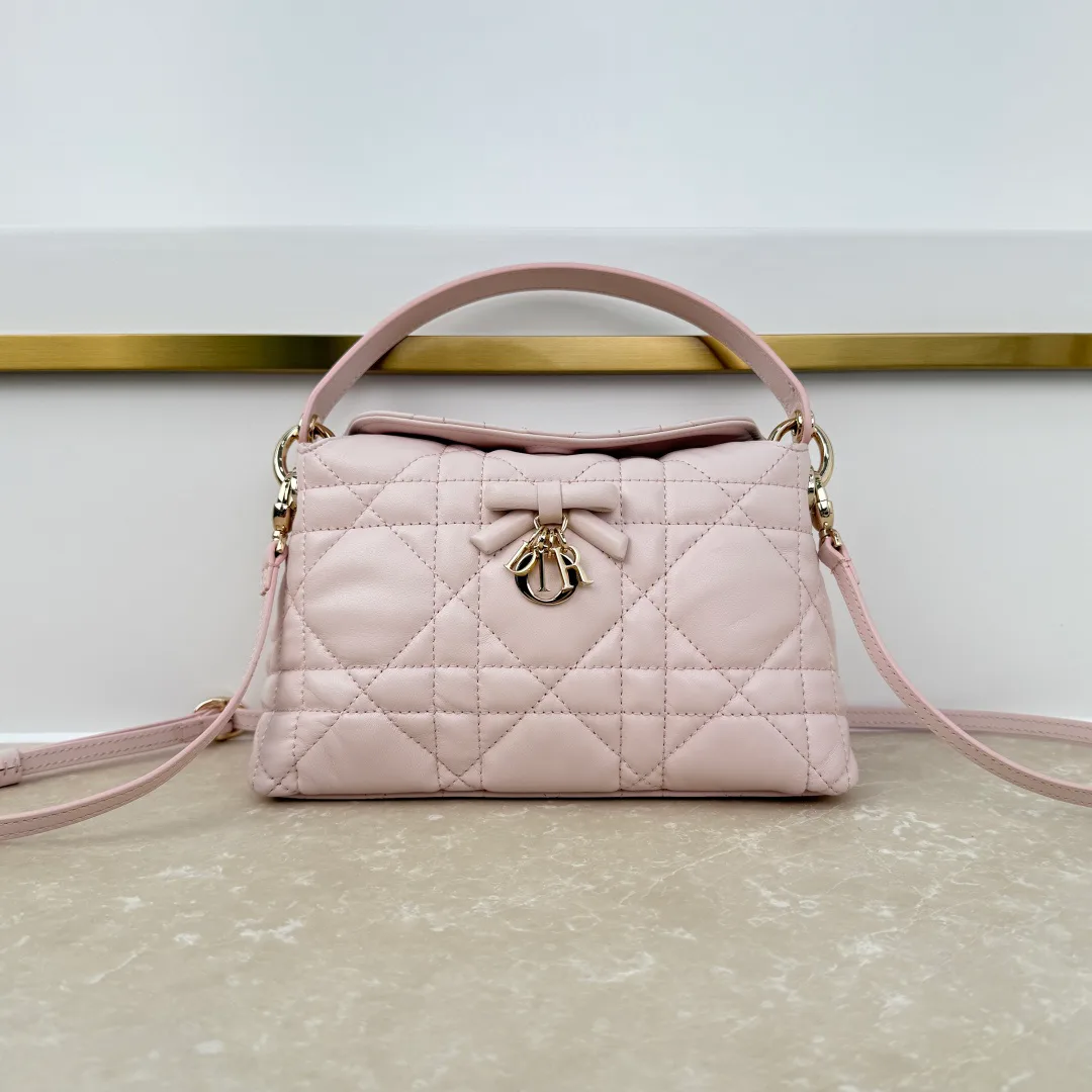 Классические Сумки Женские Christian Dior 18187855