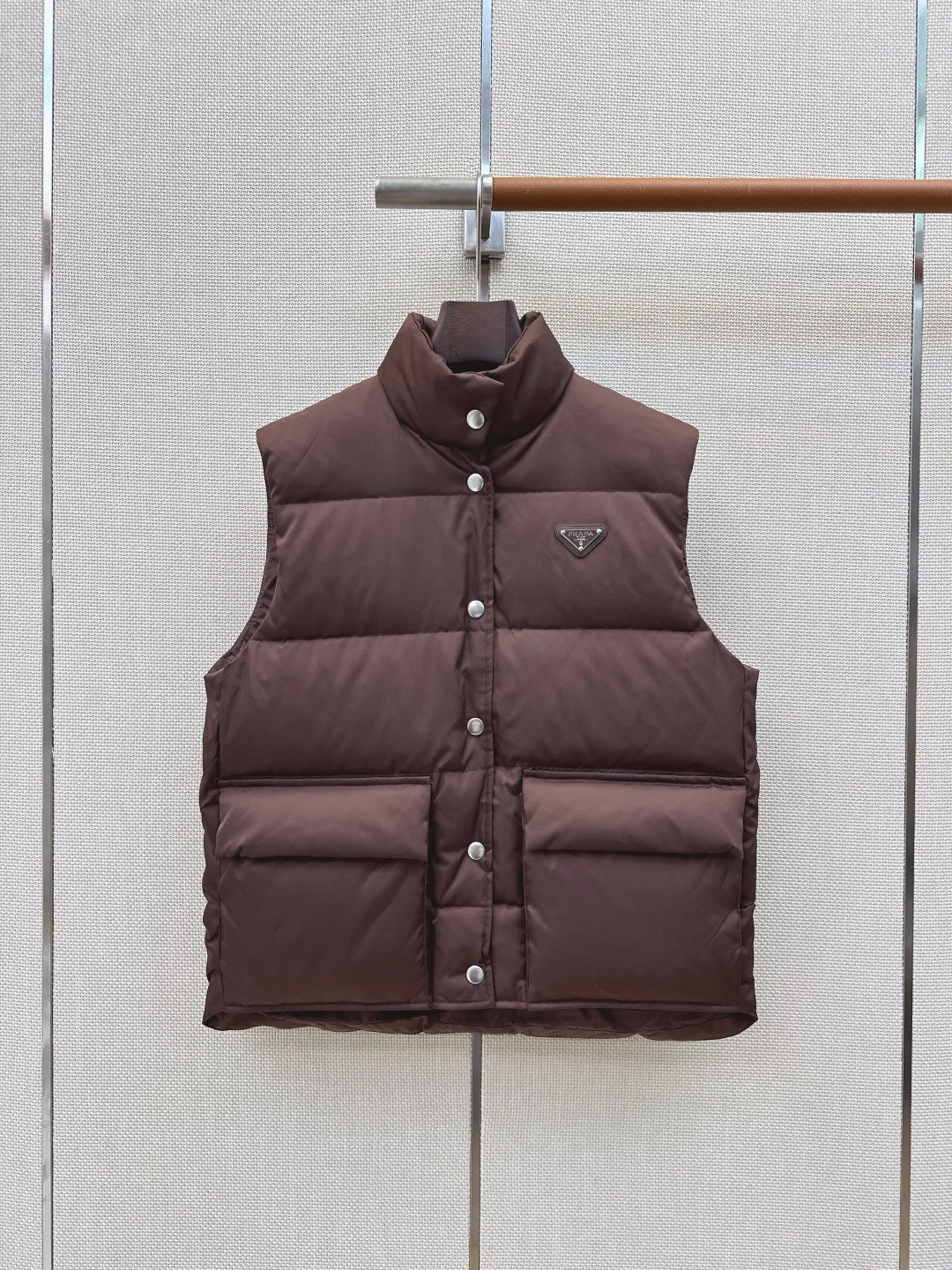 Жилеты Женские Prada 19400537