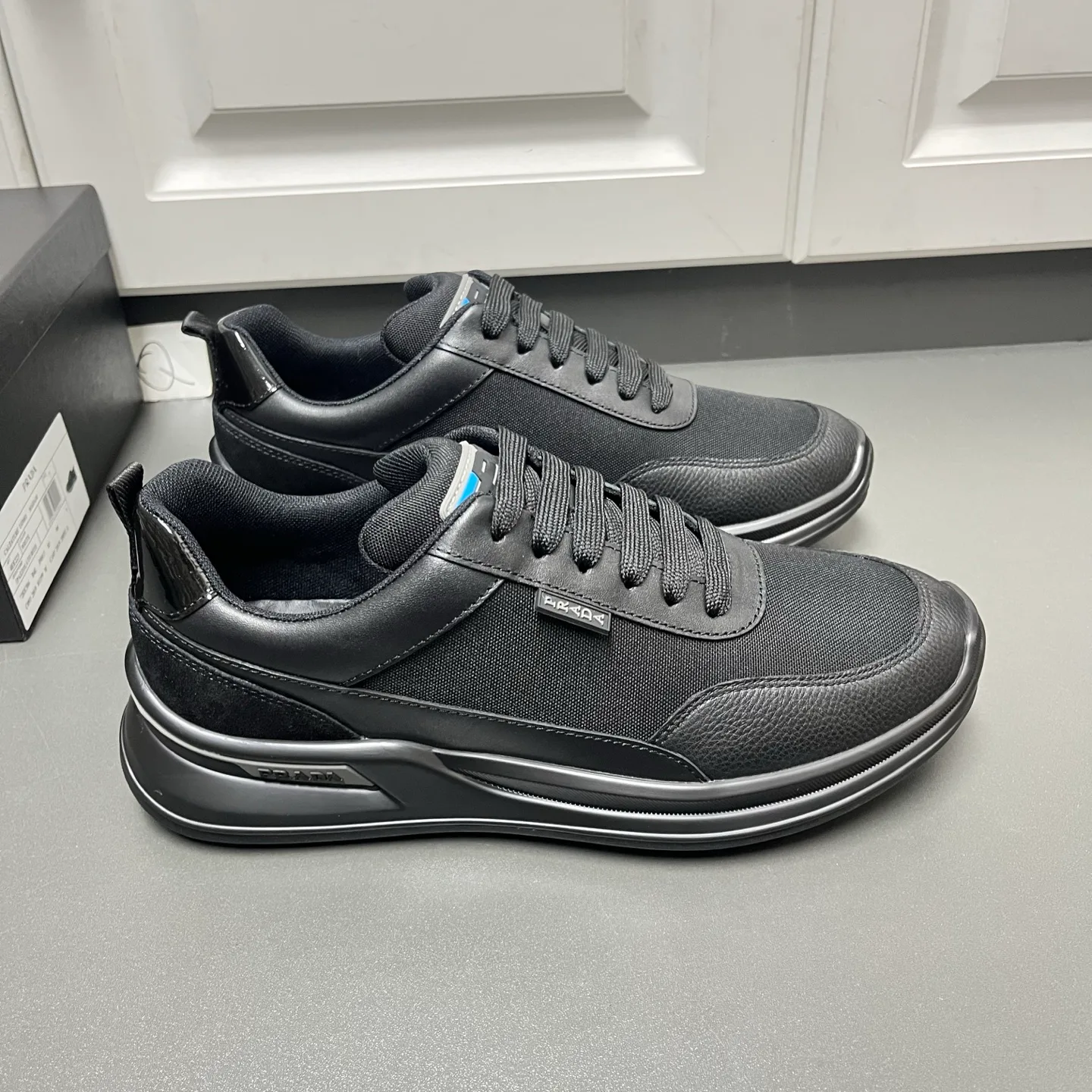 Кроссовки Мужские Prada 13569569