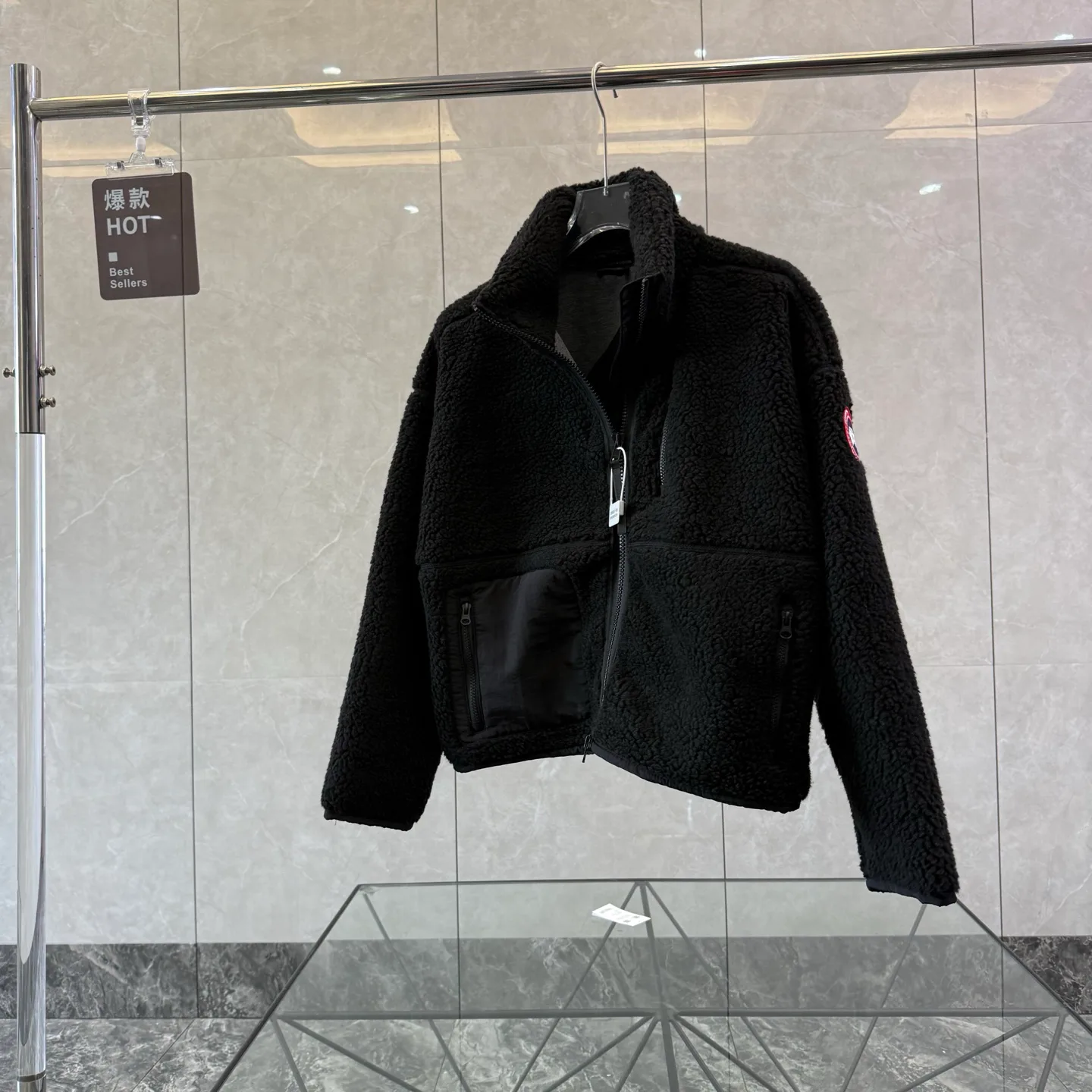 Куртки И Пуховики Женские Canada Goose 18722941