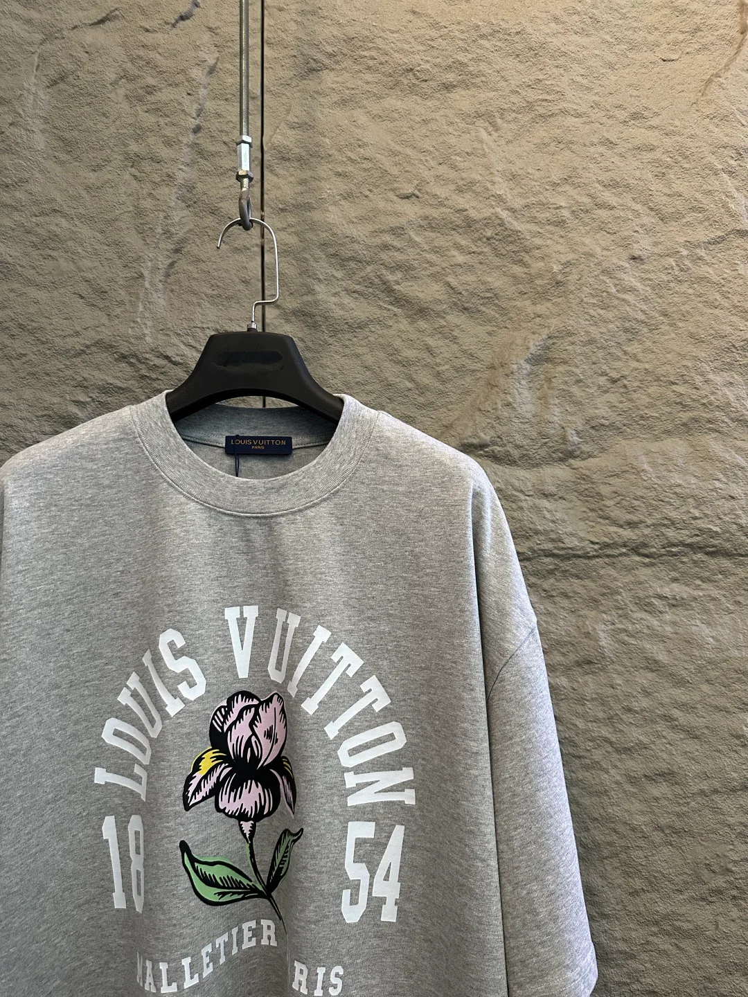 Футболки Женские Louis Vuitton 12952573