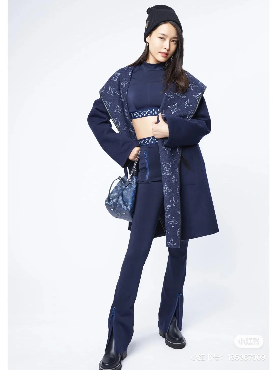 Пальто Женские Louis Vuitton 18601483