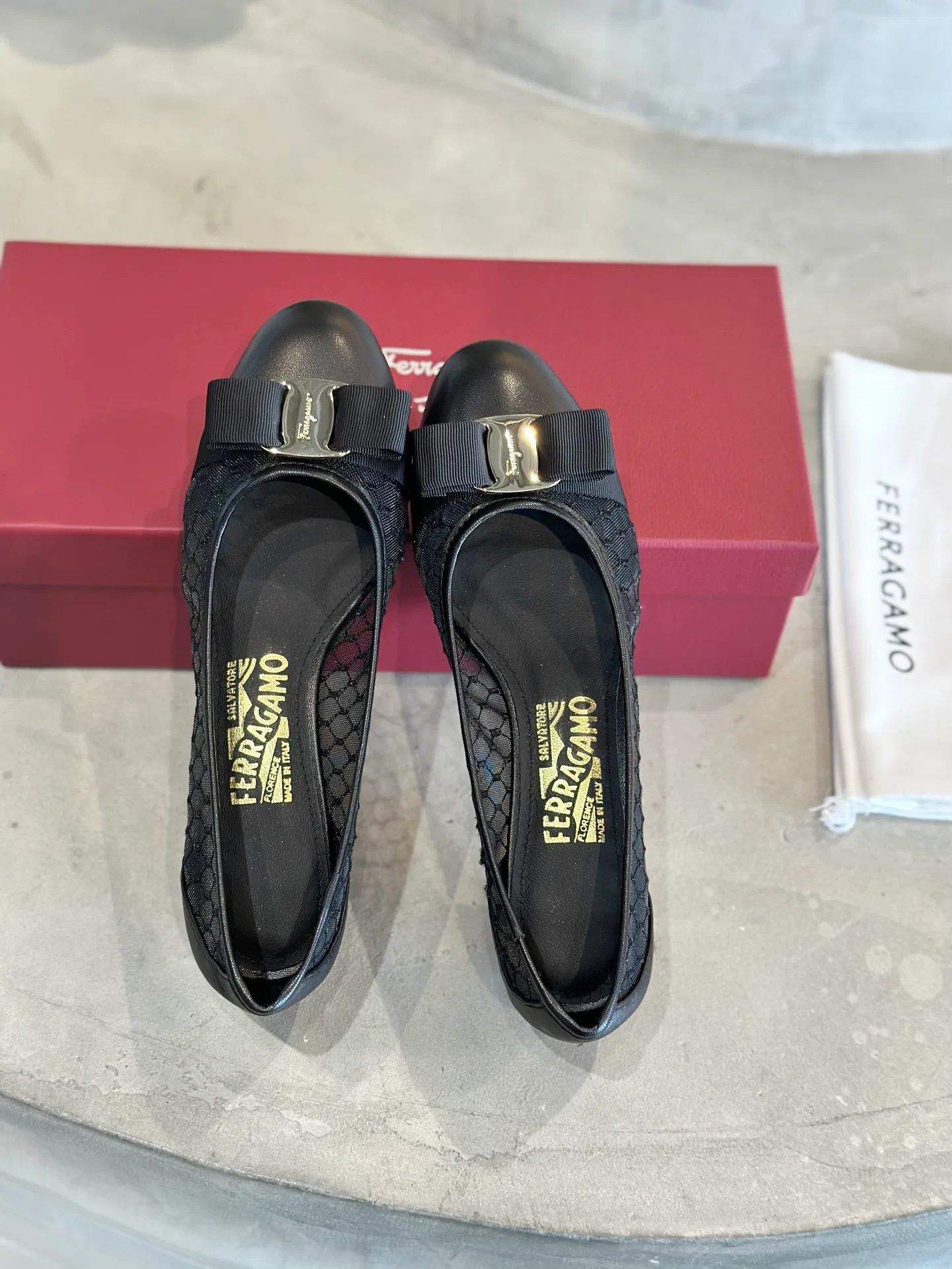 Туфли Женские Salvatore Ferragamo 17642591