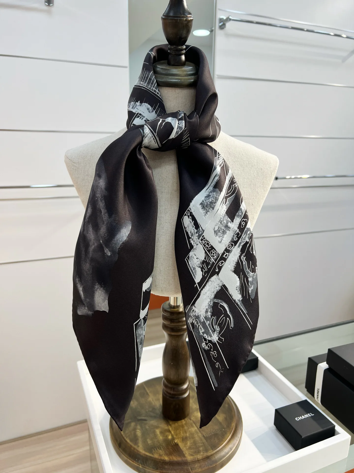 Платки Chanel 11264307