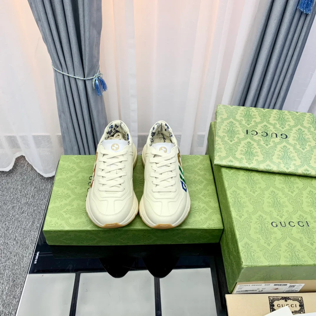 Кроссовки Женские Gucci 173867