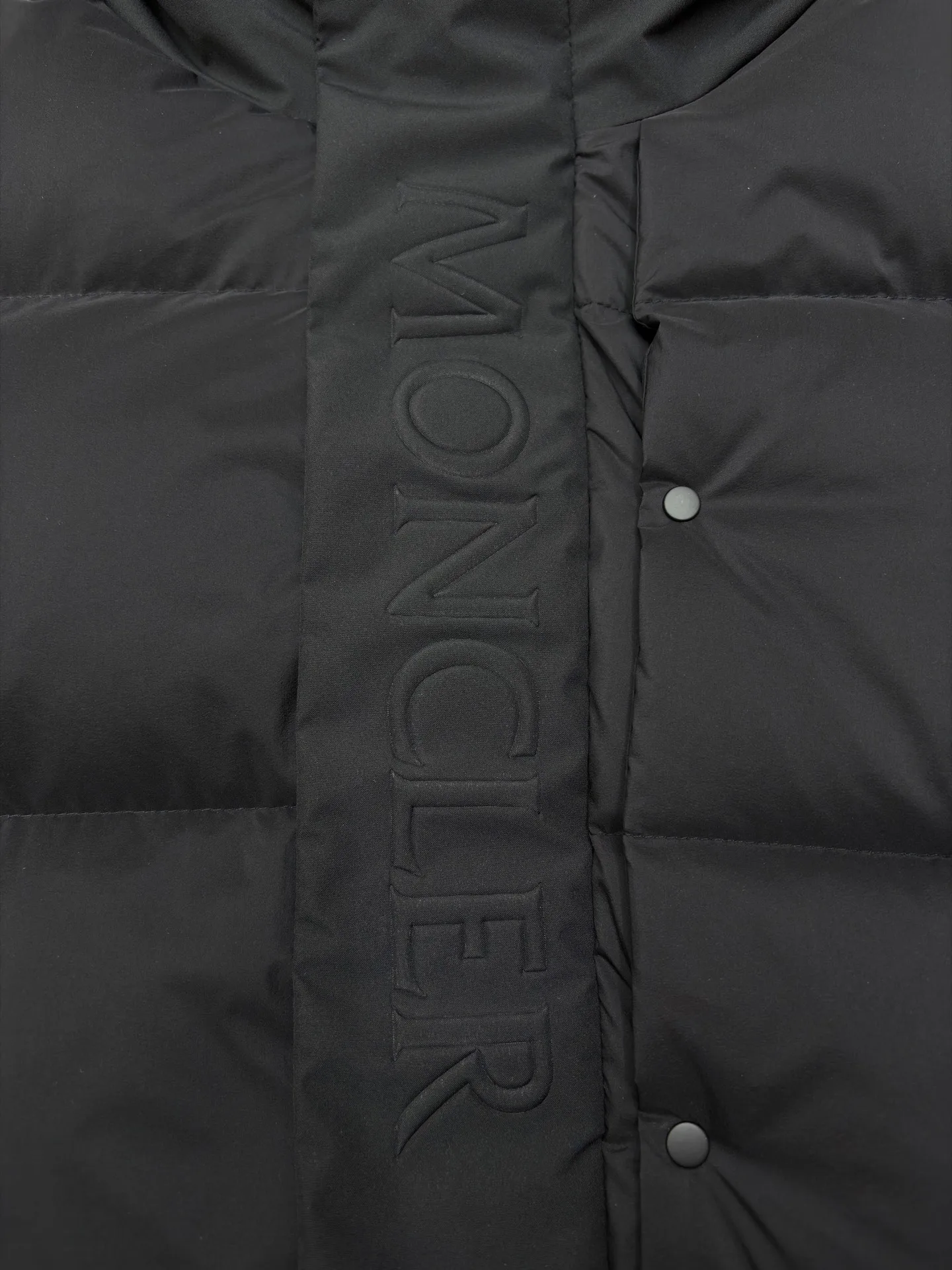 Куртки И Пуховики Мужские Moncler 17568688