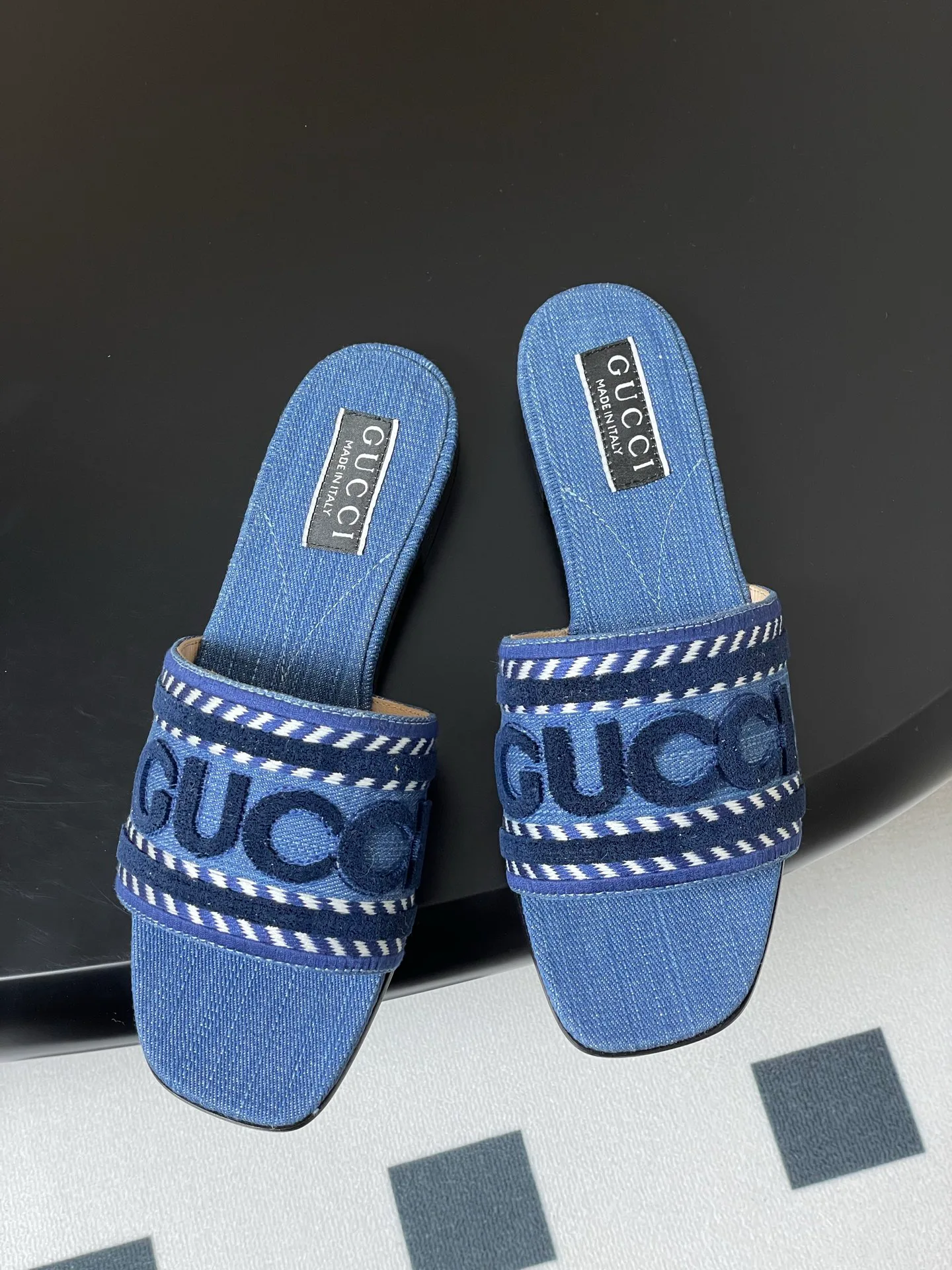 Шлепанцы Женские Gucci 22784