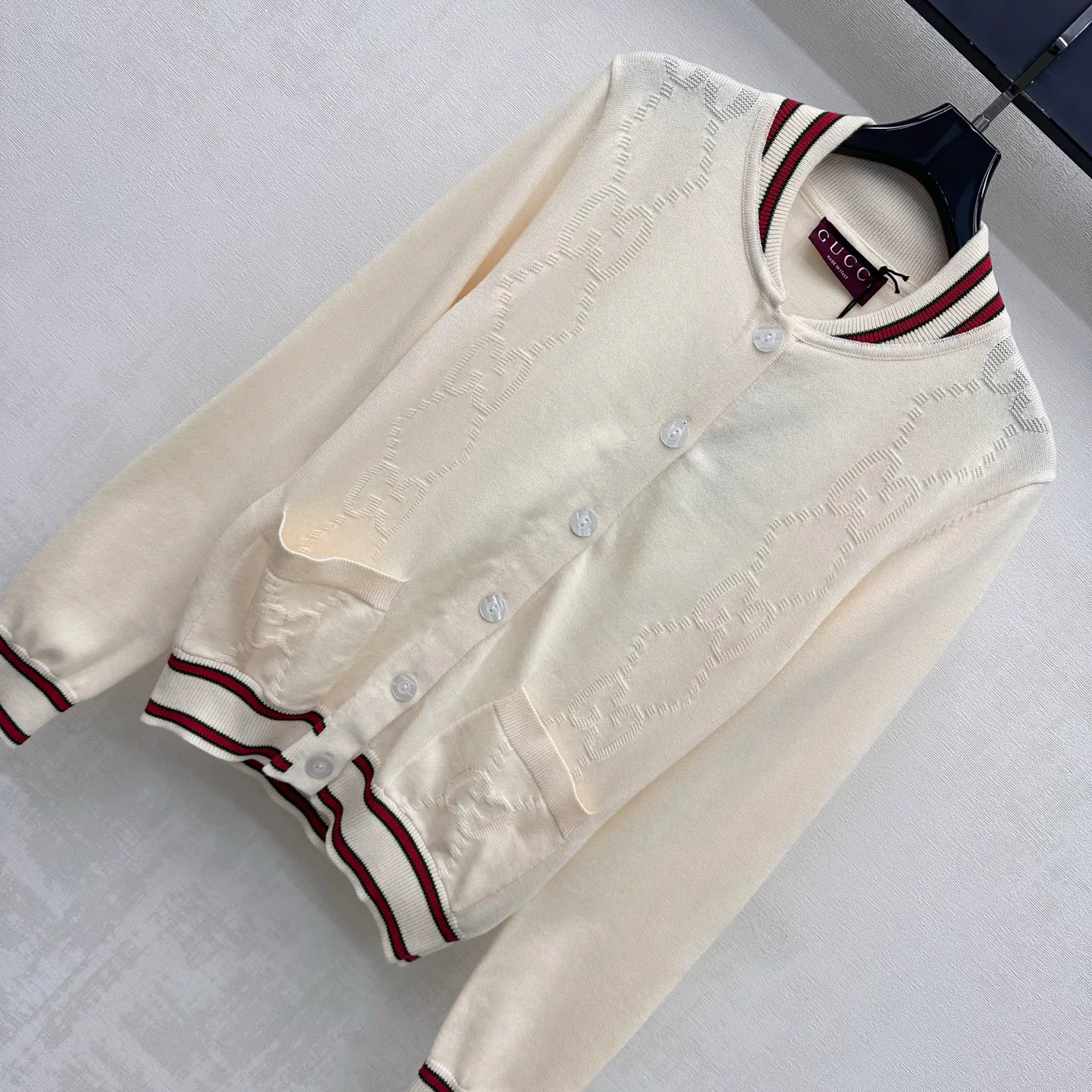 Джемперы И Свитеры Женские Gucci 18382091
