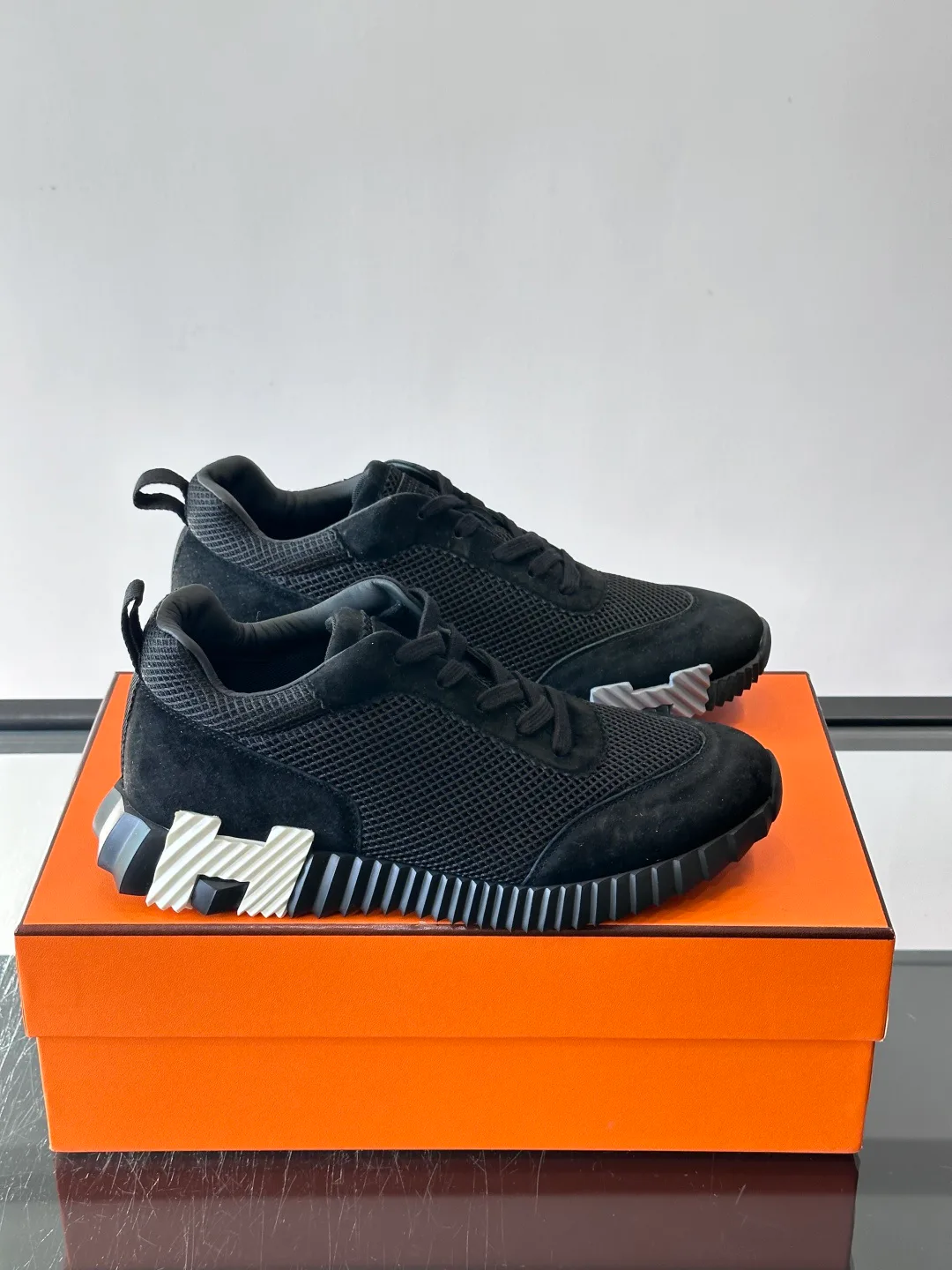 Кроссовки Женские Hermes 367163