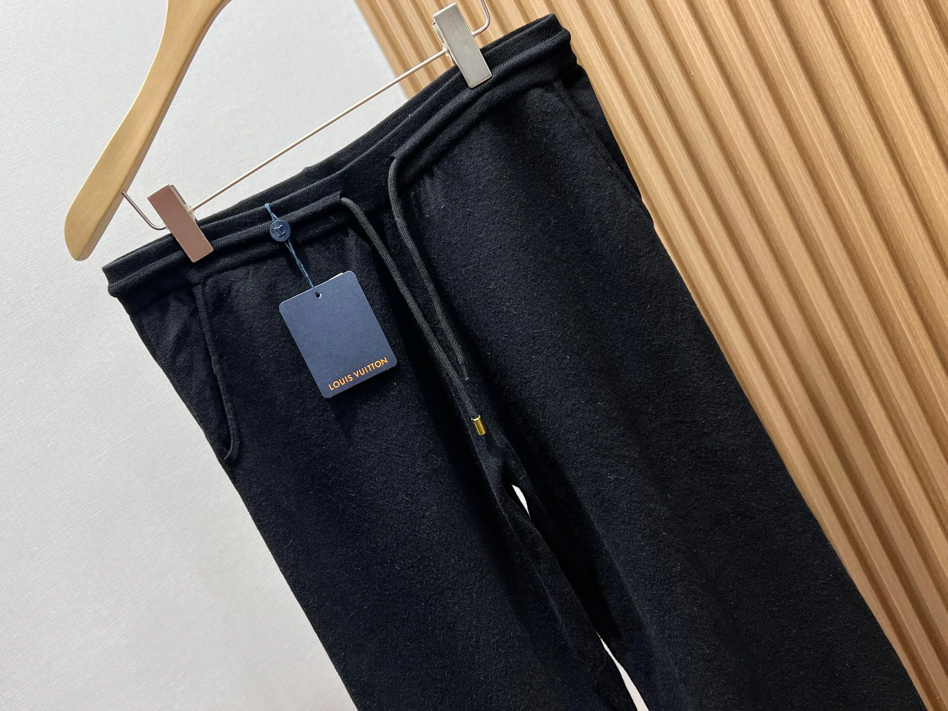 Брюки Мужские Louis Vuitton 848309