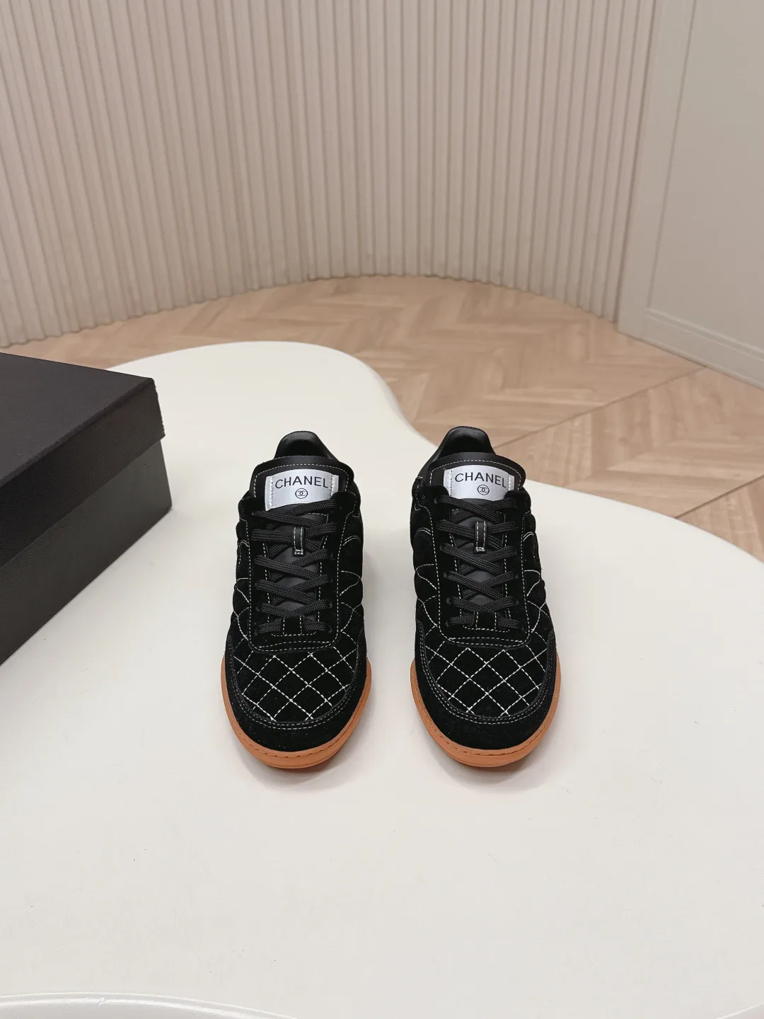 Кроссовки Женские Chanel 11621205